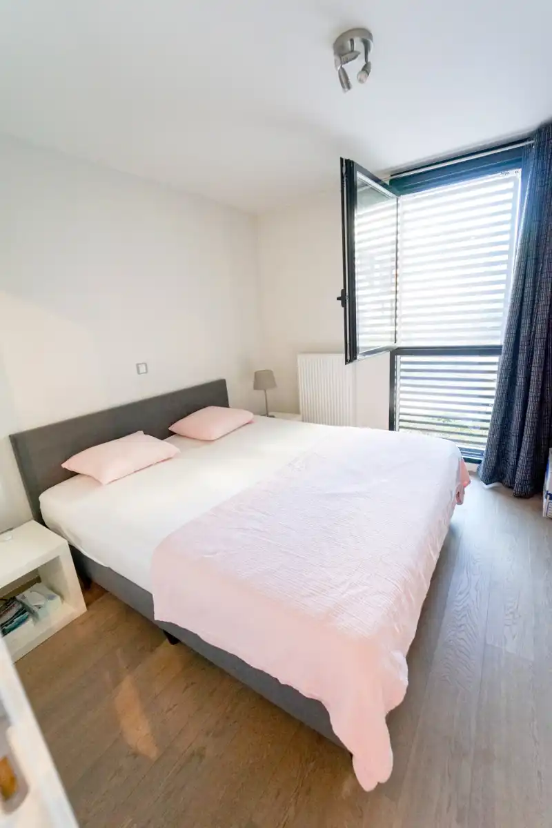 Instapklaar gelijkvloers appartement  met staanplaats! foto 5