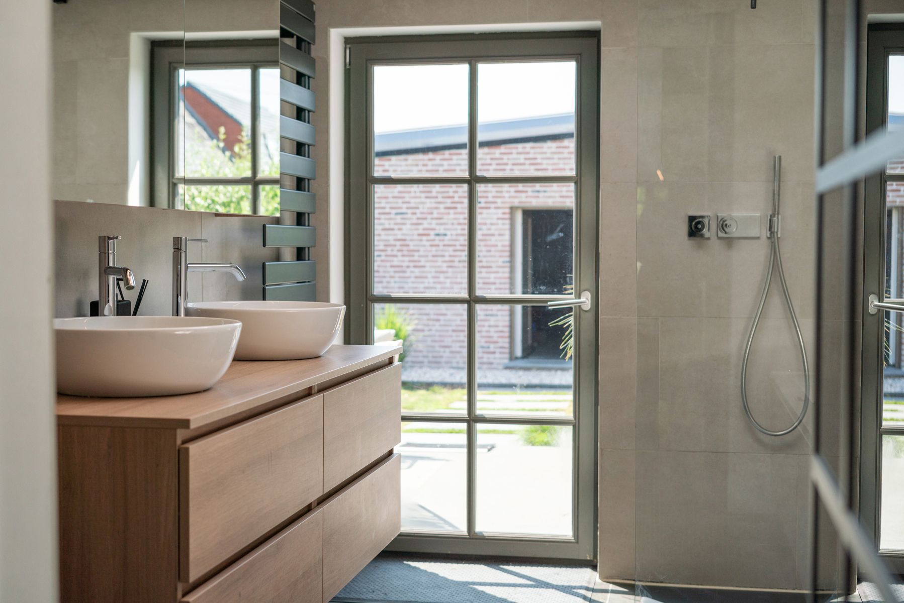 Instapklare woning met dubbele garage in het mooie Asenede foto 20