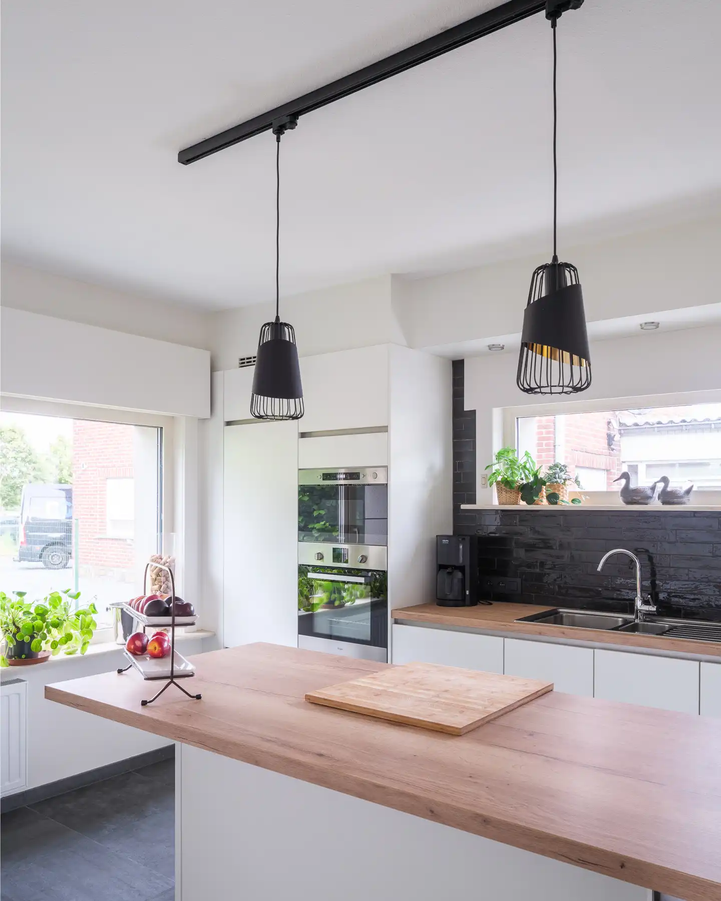 Instapklare woning met prachtige tuin foto 6