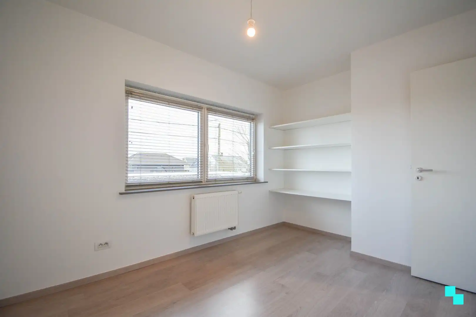 Ruim appartement met tuin, terras en garage - Roeselare foto 22