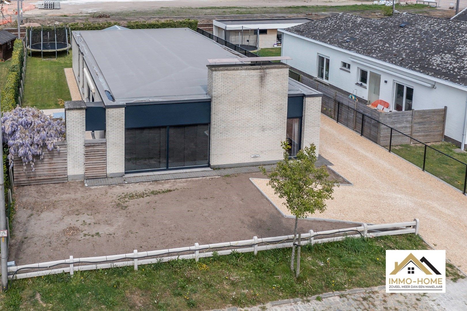 Opgefriste vrijstaande bungalow nabij groene omgeving! foto 28