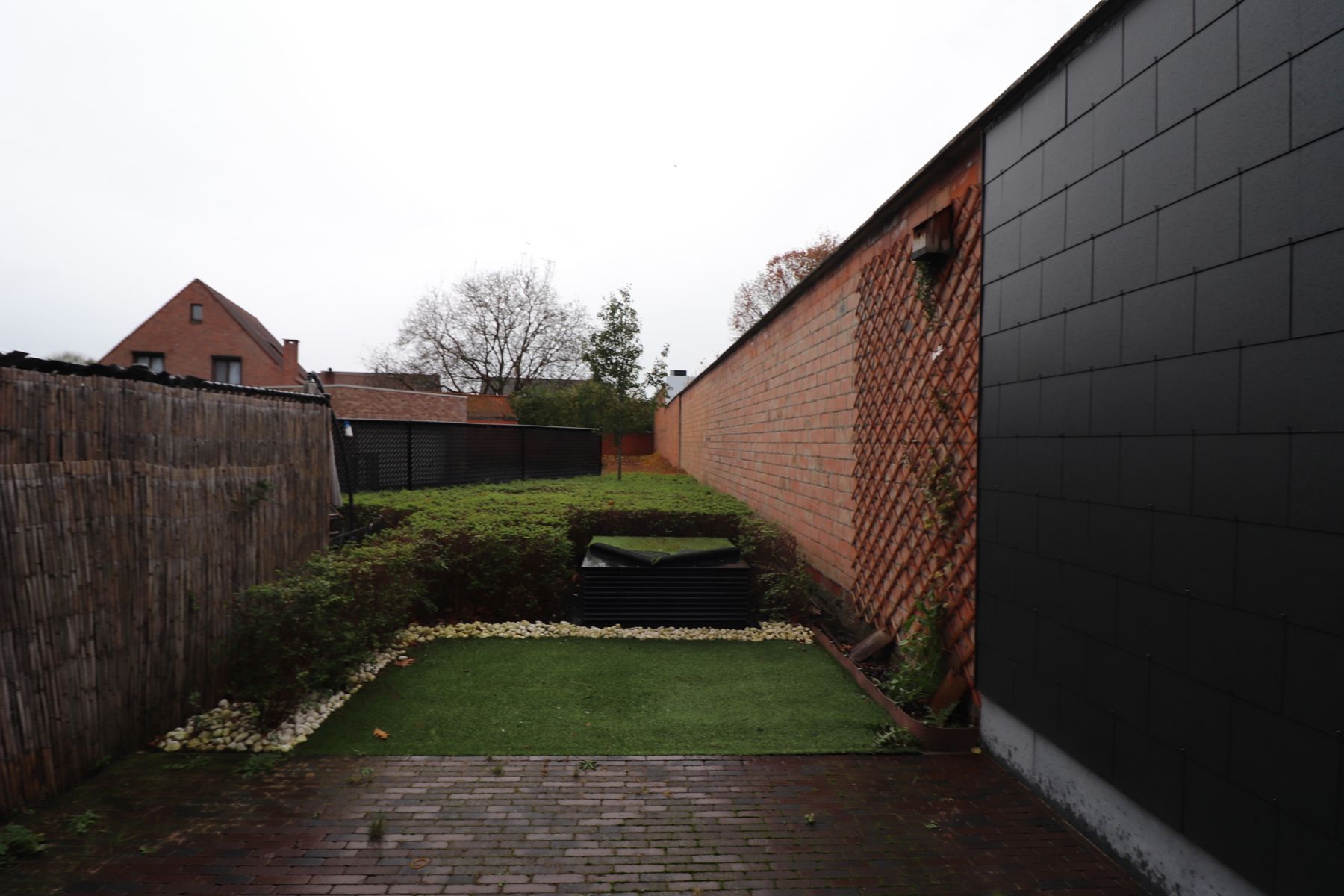 Prachtig appartement (2 slaapkamers met apart bureel) van 103m² op het gelijkvloers rechts met tuin en ondergrondse parkeerplaats. foto 20