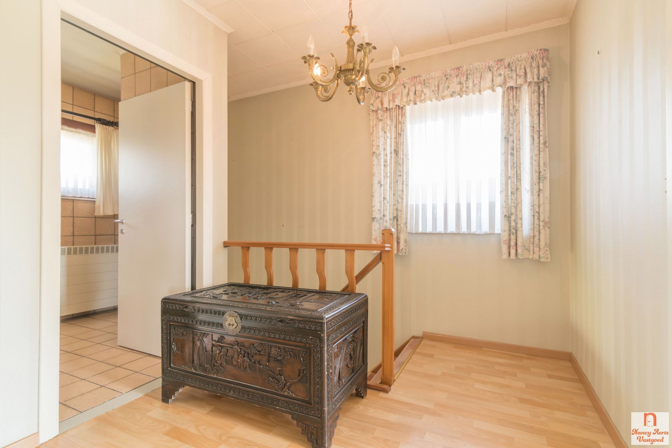 Charmante woning met grote tuin en renovatiemogelijkheden foto 20