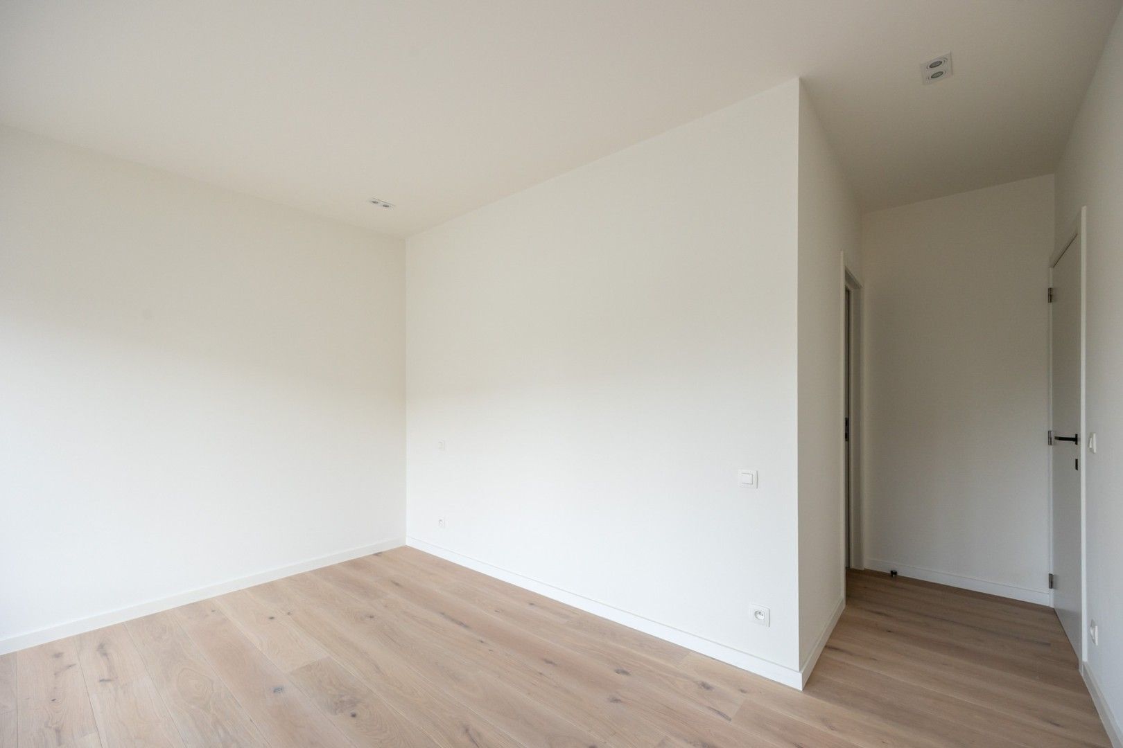 APPARTEMENT + TERRAS +/- 44m² foto 10