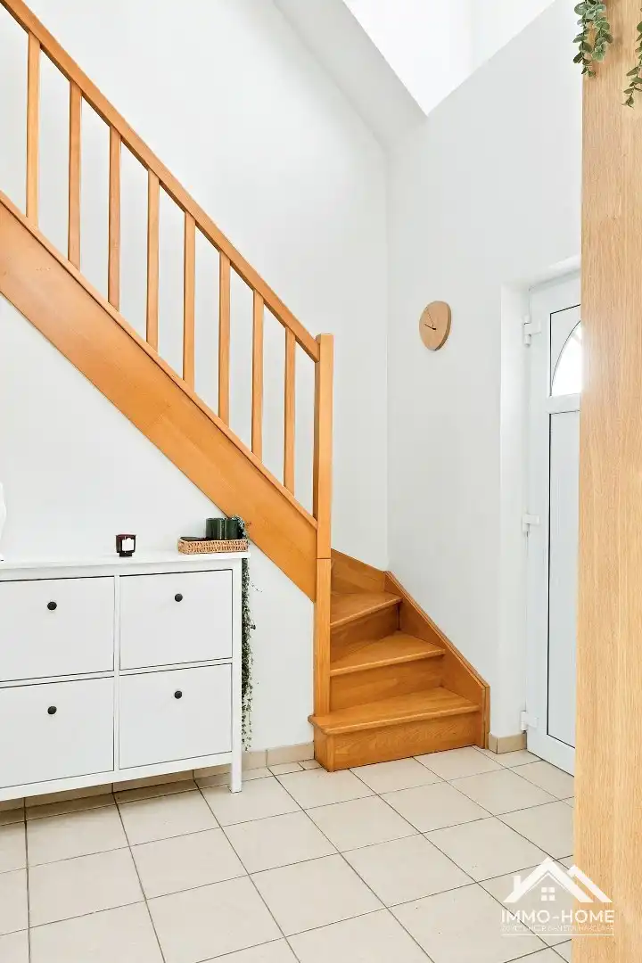 Knappe vrijstaande woning met ruime grond op landelijke ligging!  foto 27