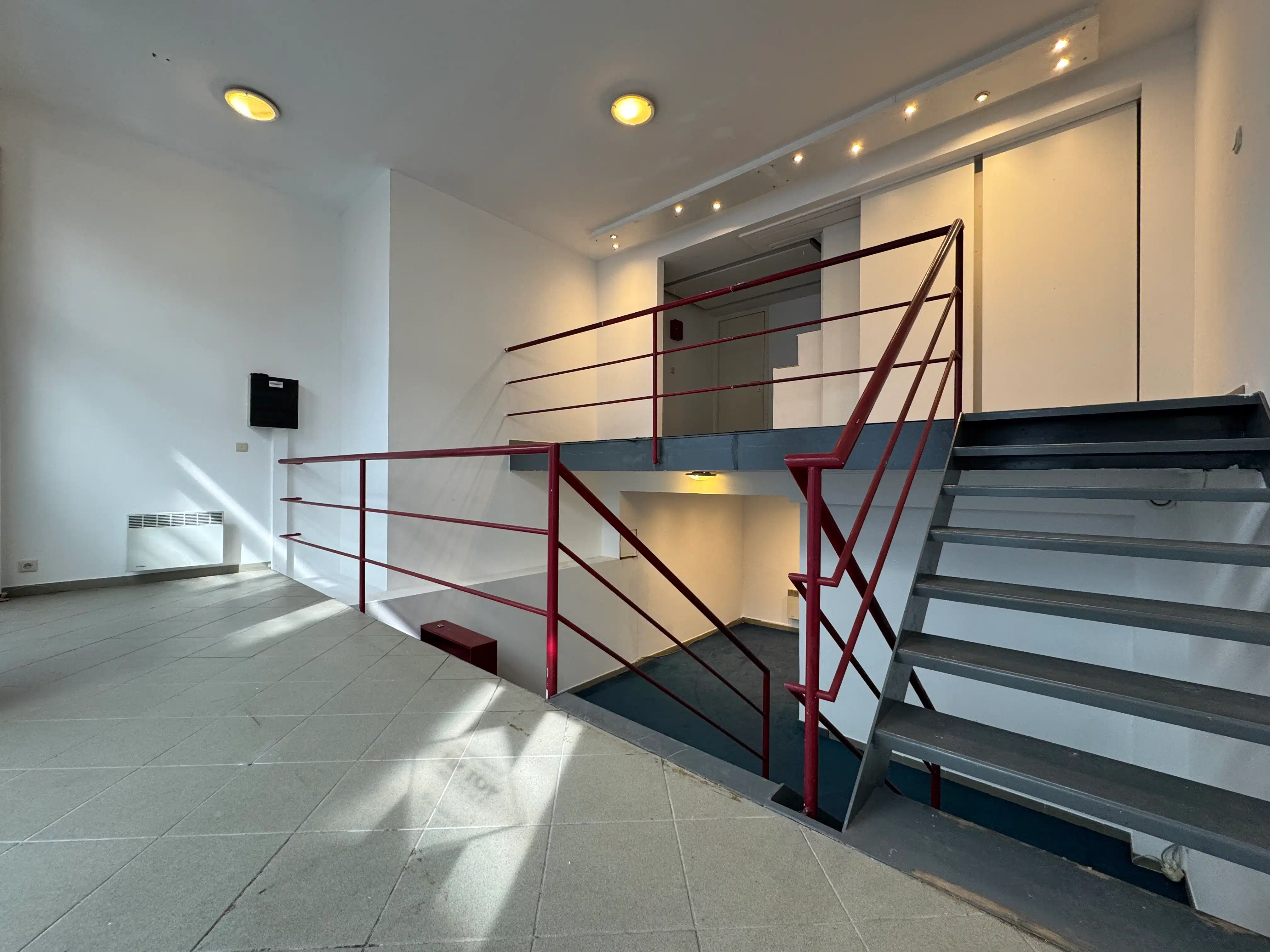 Handelsgelijkvloers 66m² foto 4