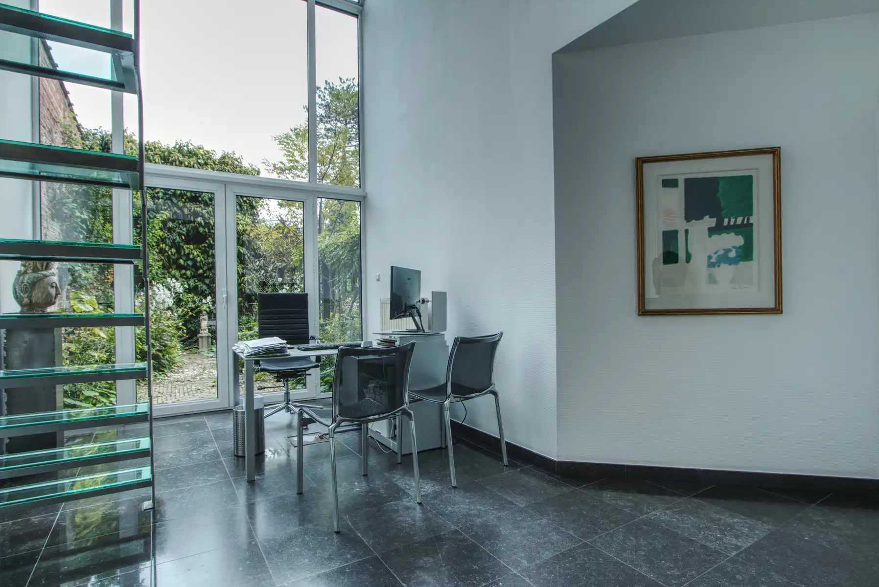 KANTOOR - 8 BURELEN - 16 tot 20 WERKPLAATSEN - PARKING MOG. foto 12