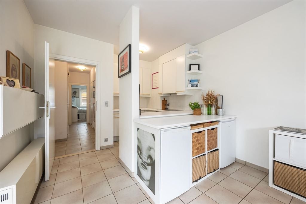 Gelijkvloers appartement met grote tuin foto 9