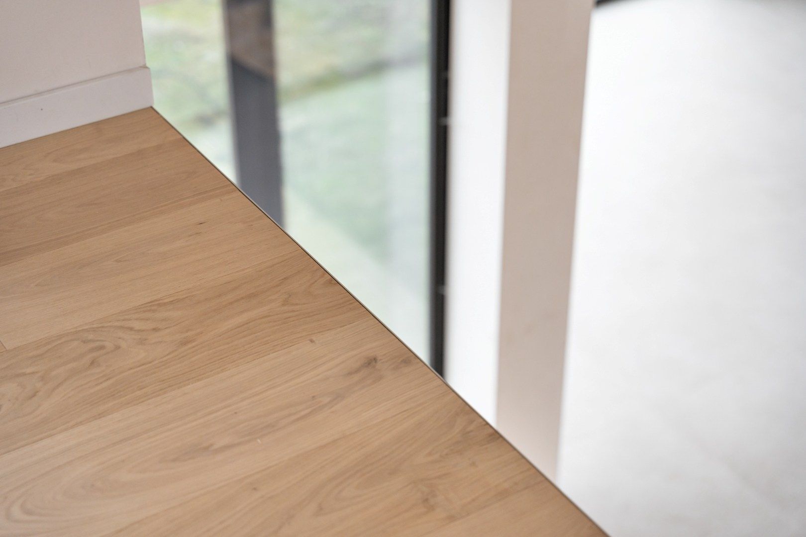 Exclusieve halfvrijstaande woning te koop na transformatie van bestaande hoeve naar 2 BEN-woningen!  foto 24