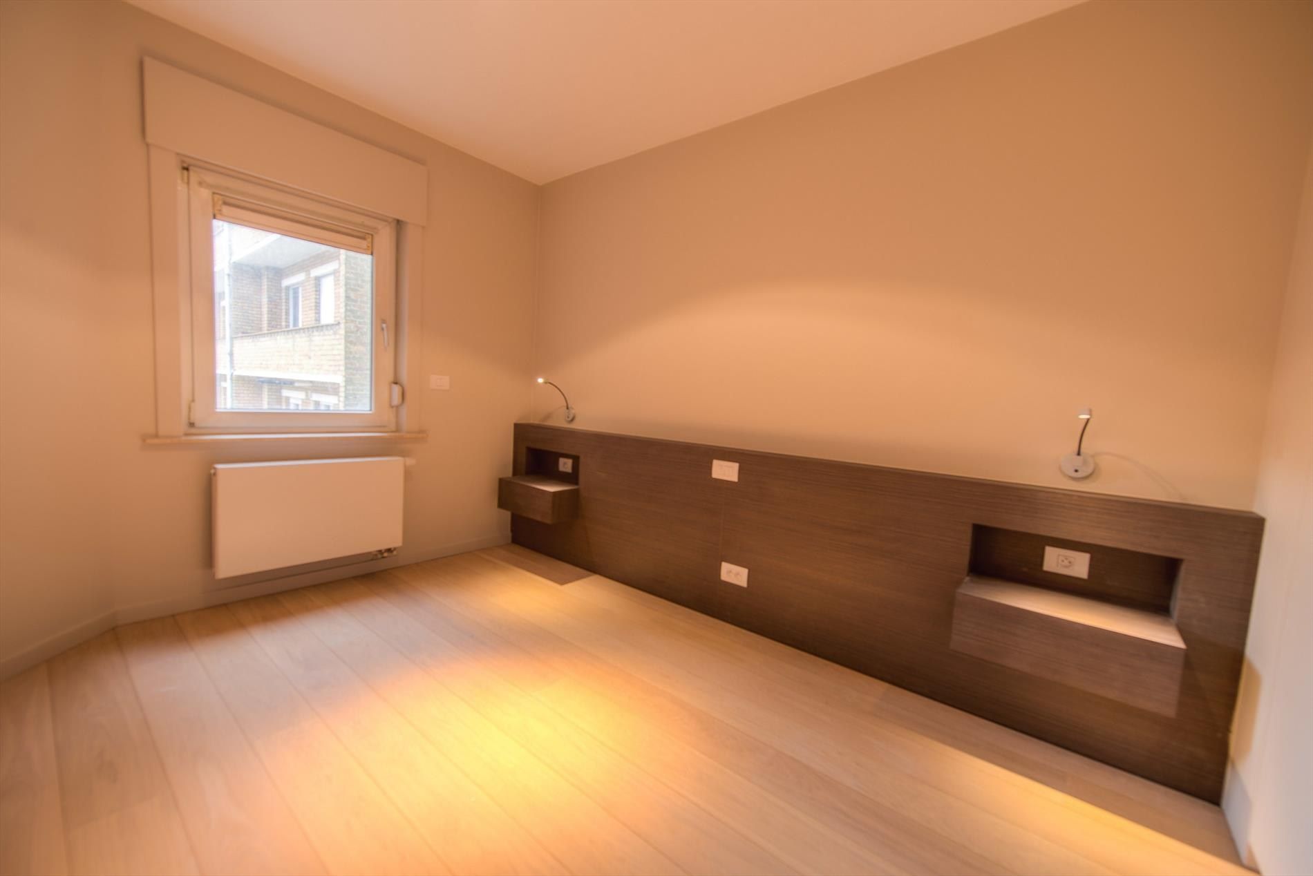 Mooi instapklaar appartement op de Dumortierlaan foto 14