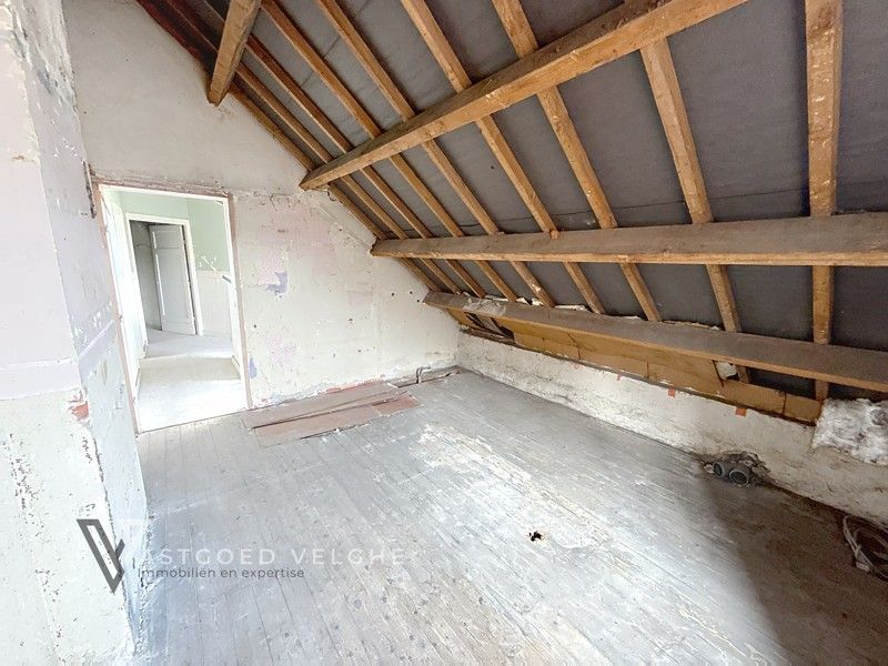 Te renoveren handelspand met duplex appartement op zichtlocatie foto 23