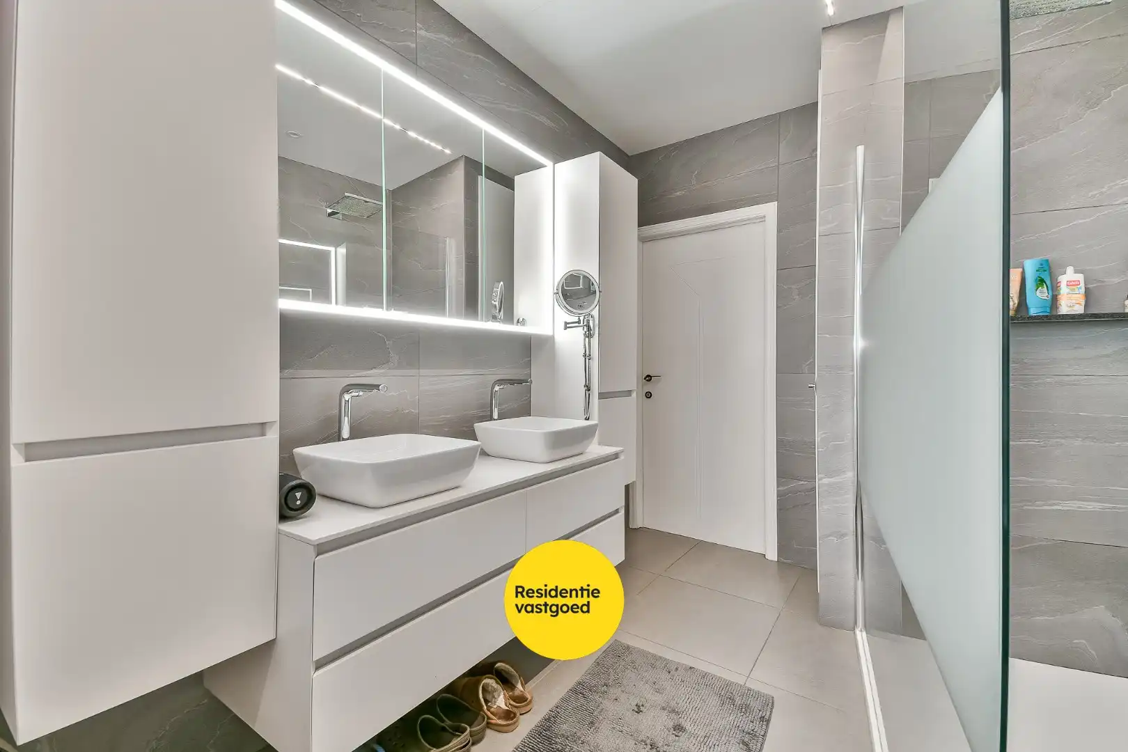 Ruim appartement met 3 slaapkamers in Westkerke! foto 10