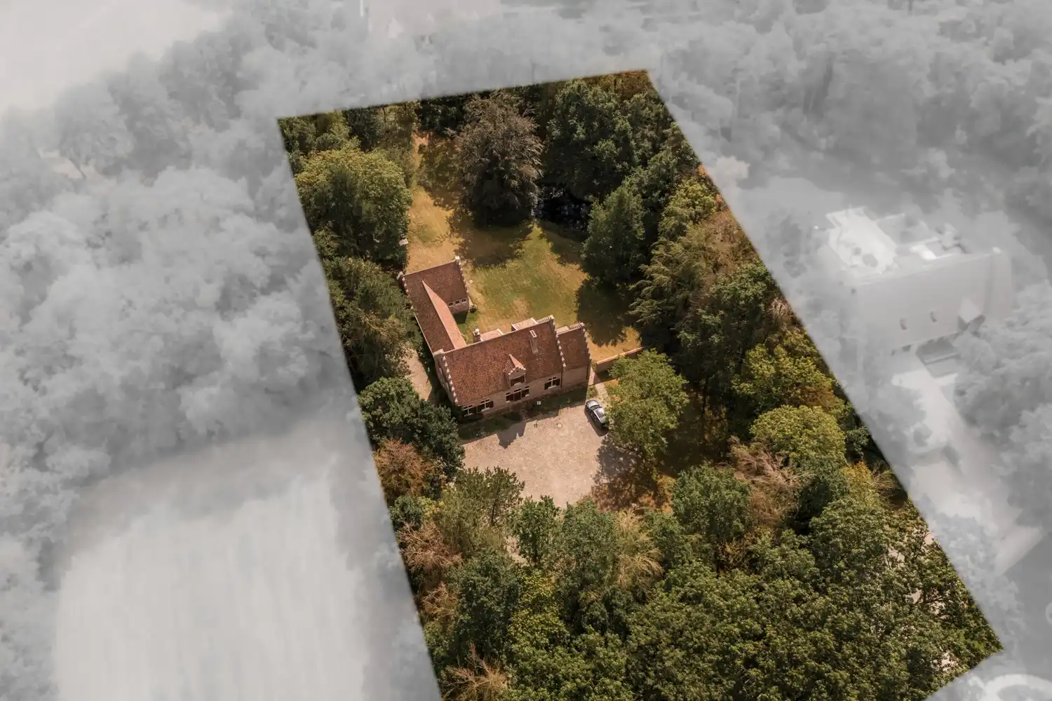 Prachtige villa te koop aan de Lembeekse Bossen foto 32