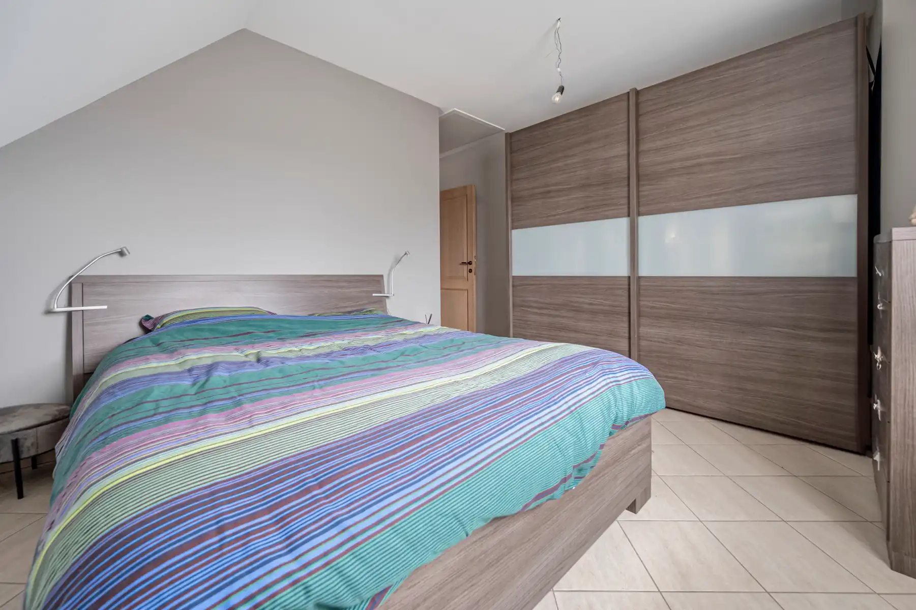 Halfopen bebouwing in topstaat foto 17