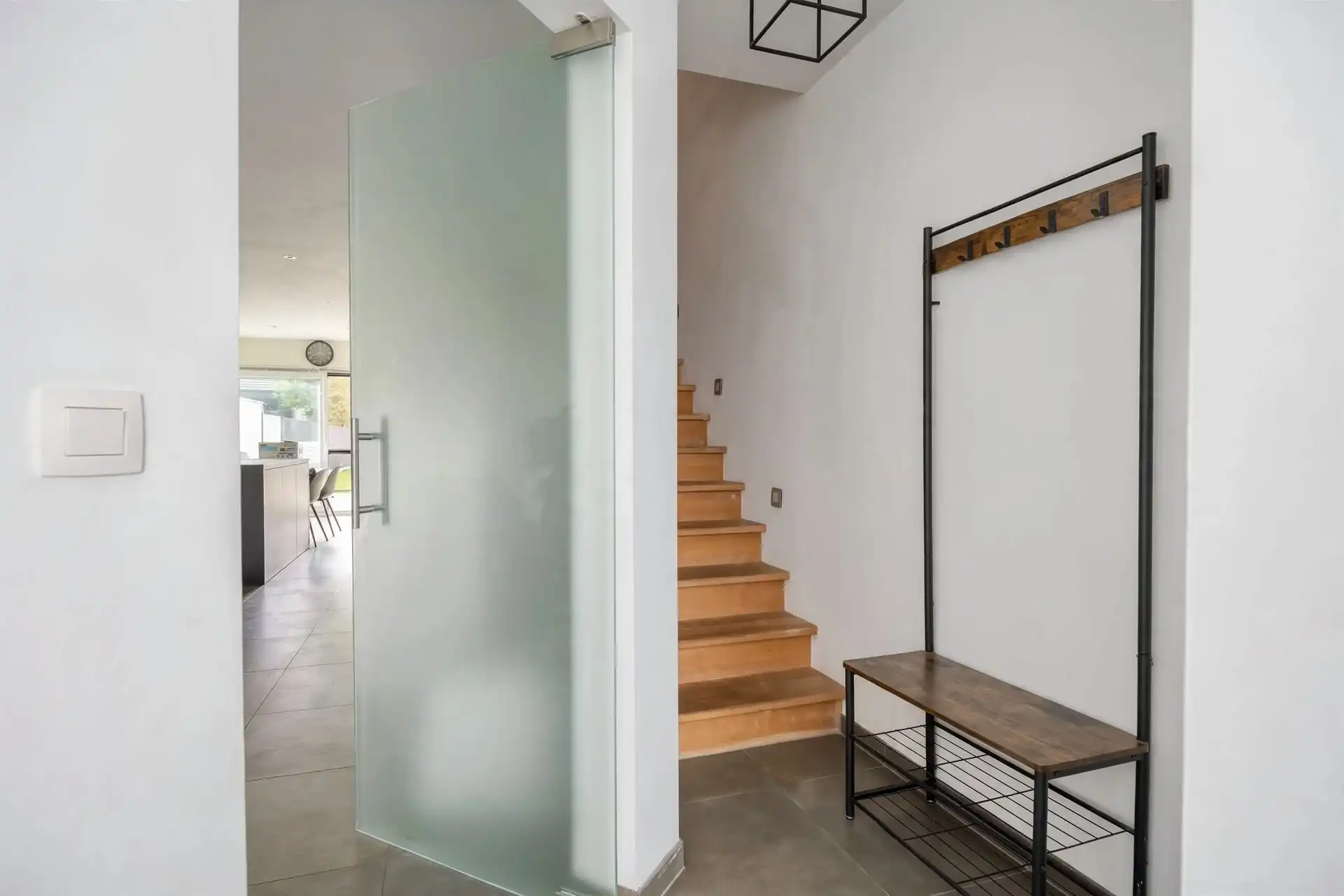 Instapklare en energiezuinige woning met 4 à 5 slpks! foto 2
