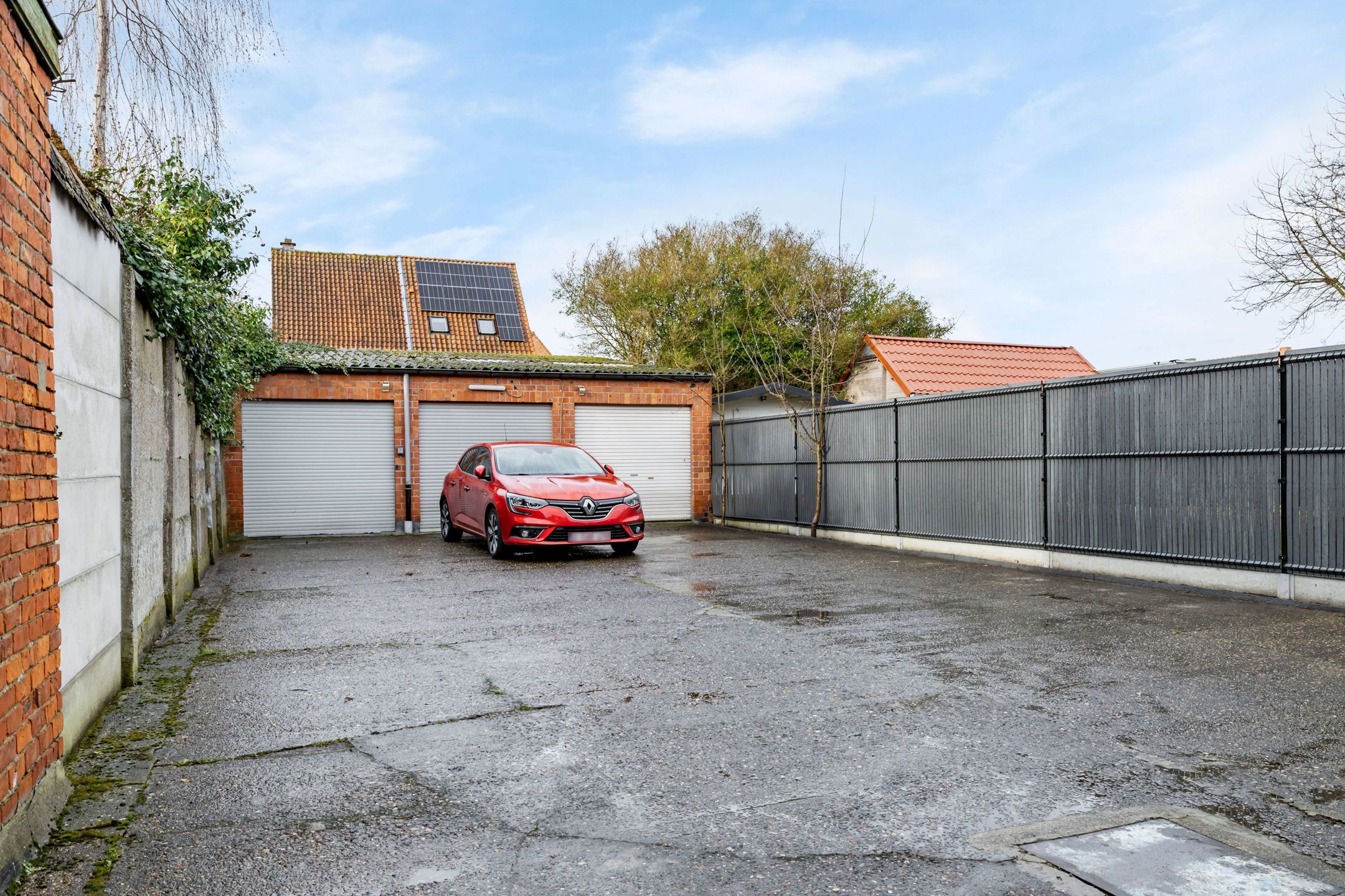 Instapklare duplex te koop met 3 slaapkamers en garage.  foto 11