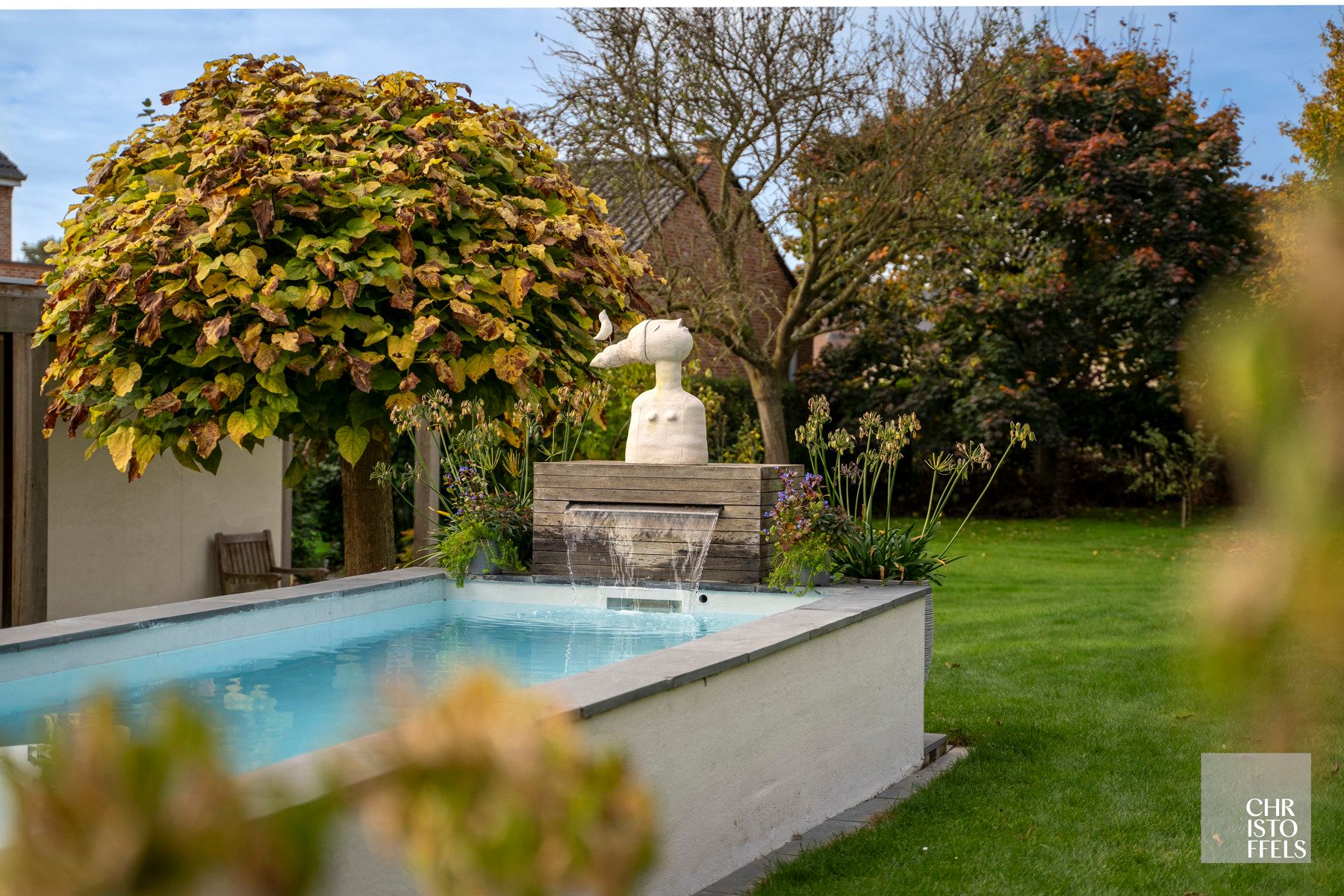 Uitzonderlijke villa van 320m2 gelegen in het pittoreske Leut, op een boogscheut van de Maas! foto 31