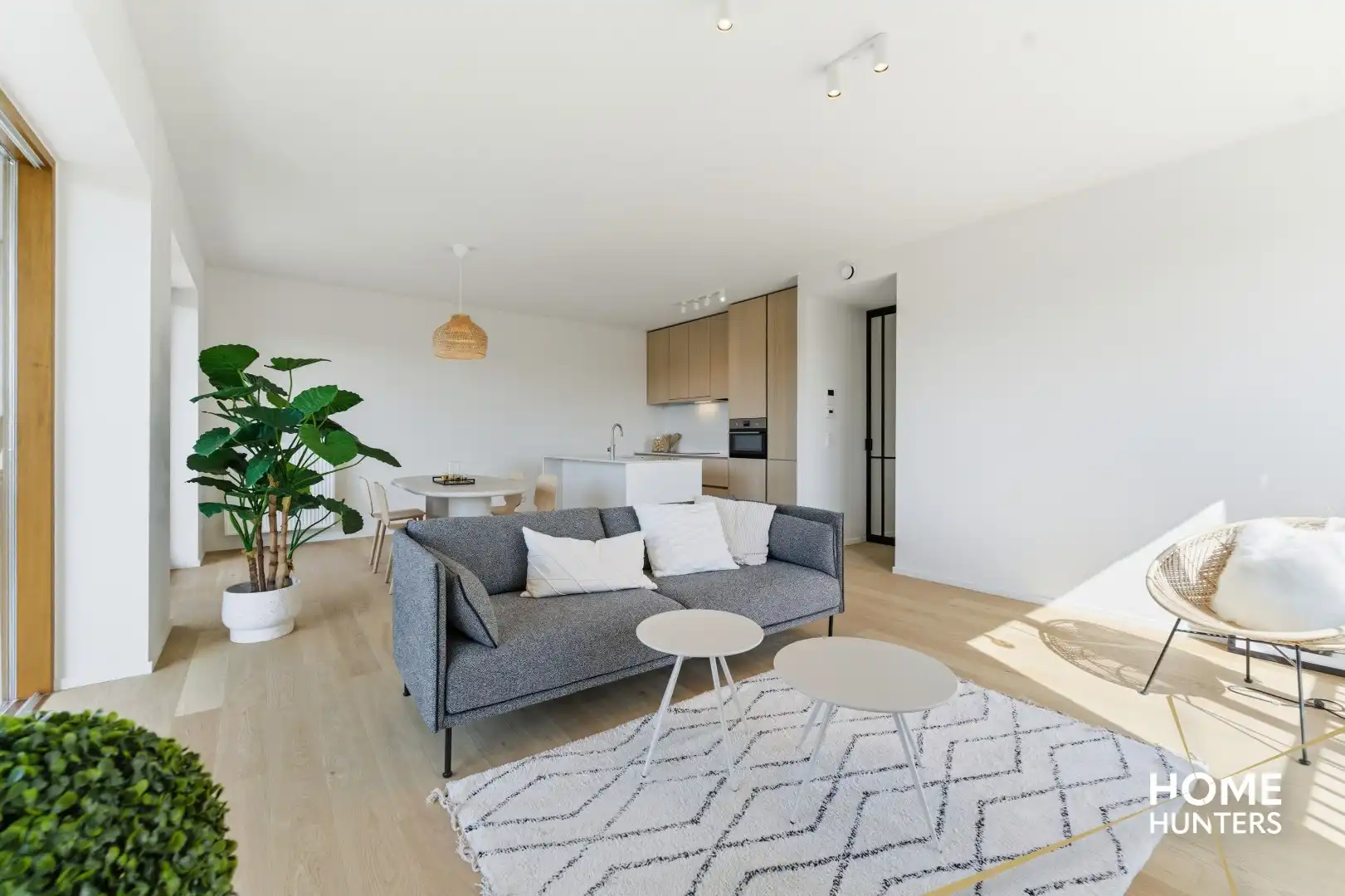 Luxueus appartement met zonnig terras in het hart van het historische stadscentrum van Ieper foto 11