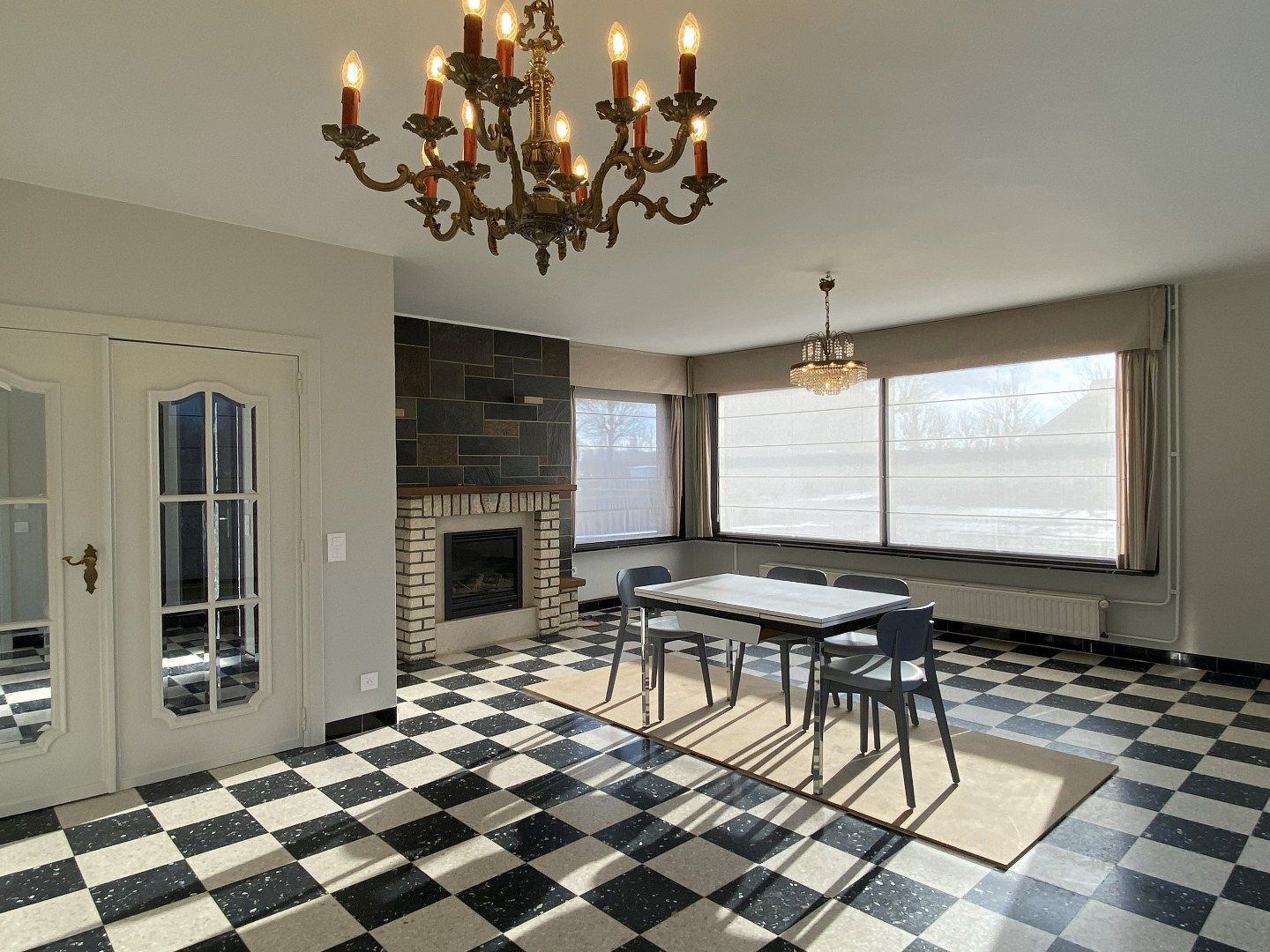 ALLEENSTAANDE WONING MET 2 SLPKS | MET OPSLAGRUIMTE 150 m² foto 3