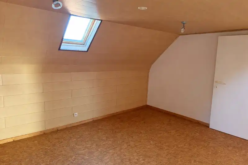 Te huur: charmante woning in het centrum, vlak bij het kanaal en zijn groene omgeving foto 14