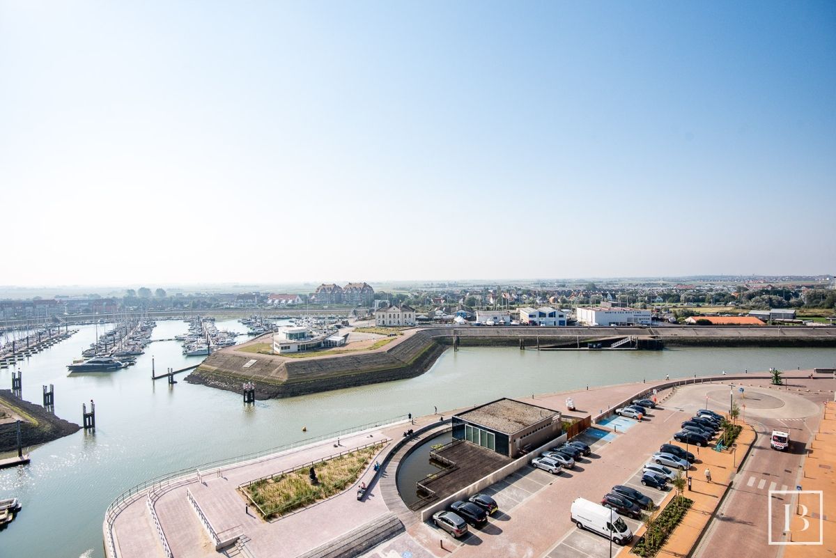 2 slaapkamerappartement met prachtig havenzicht foto 5