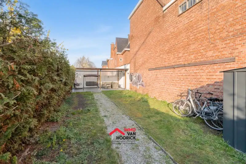 Karaktervolle woning HOB - nabij centrum Lokeren foto 19