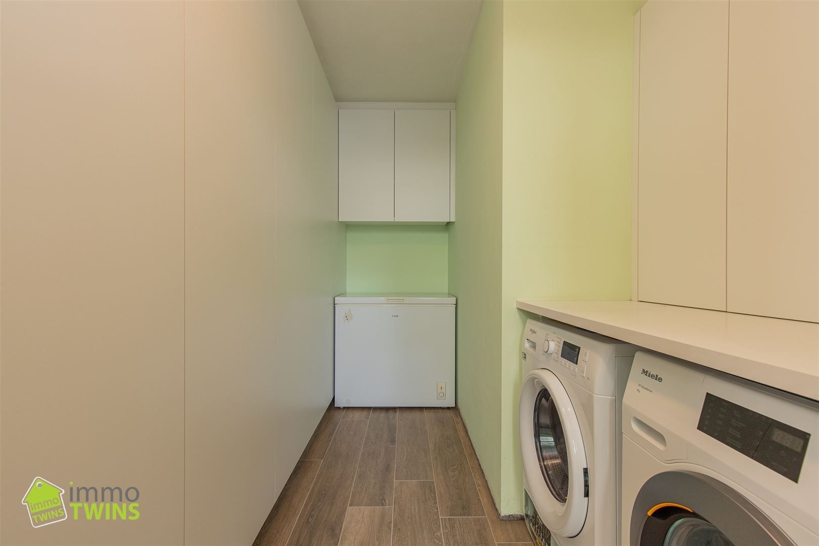 Halfopen bebouwing met 5 slaapkamers, ruime garage te Schoonaarde foto 19