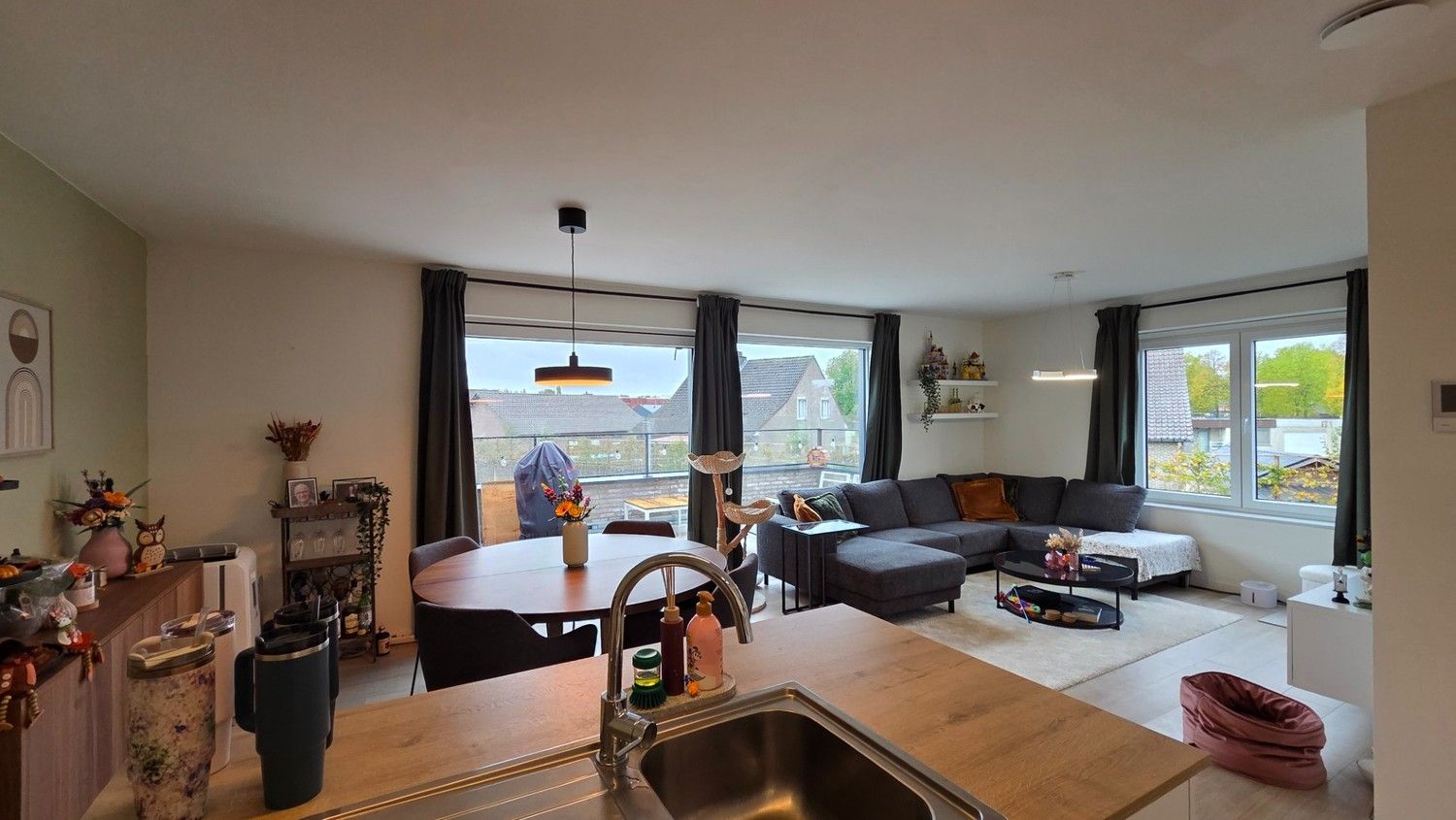 Energiezuinig en recent appartement met 2 slaapkamers en ruim 90m² woonoppervlakte foto 4