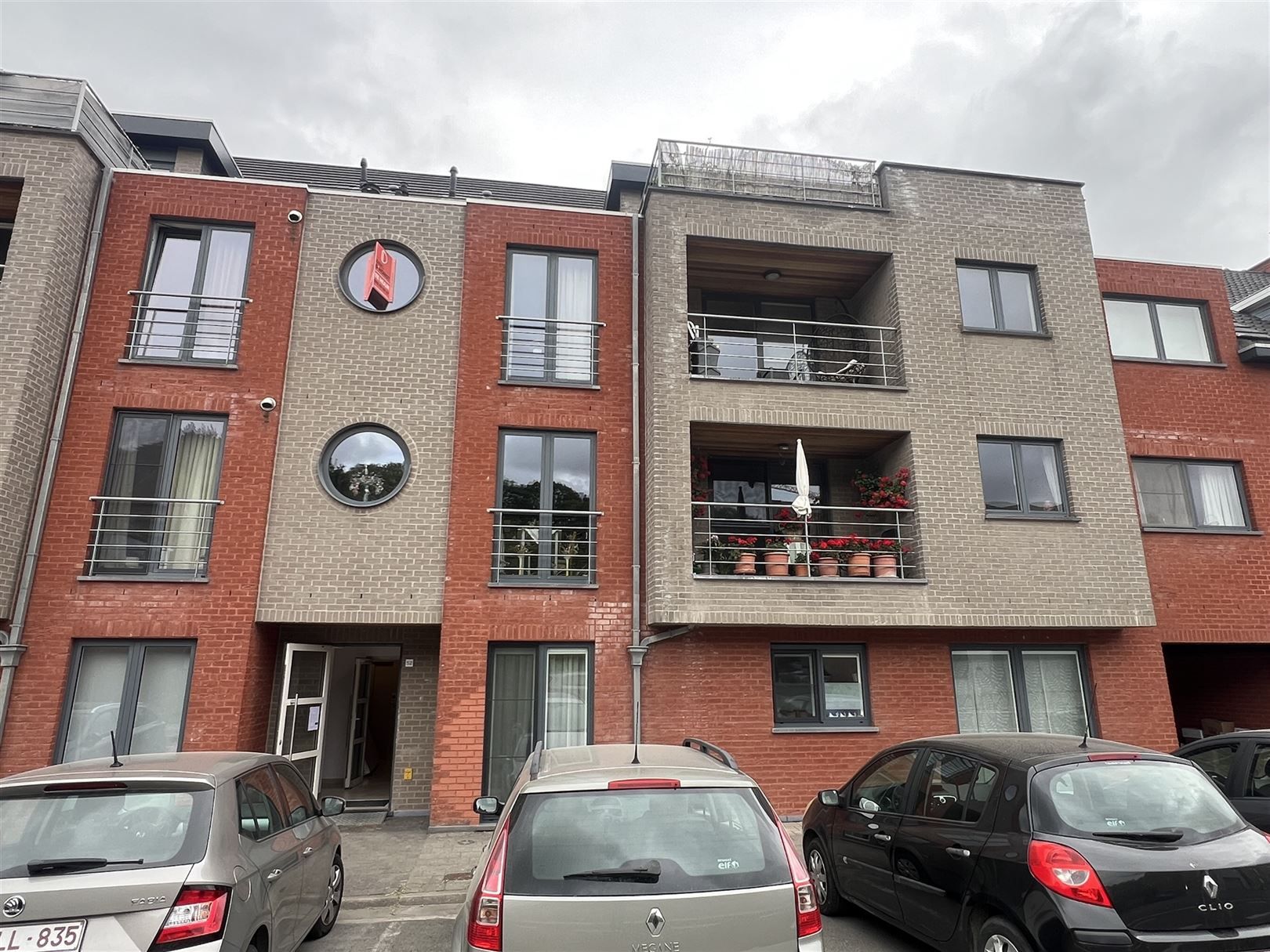()=>{if(producerUpdateValueVersion(node),producerAccessed(node),node.value===ERRORED)throw node.error;return node.value} Aalststraat 52/0301 - 9700 OUDENAARDE