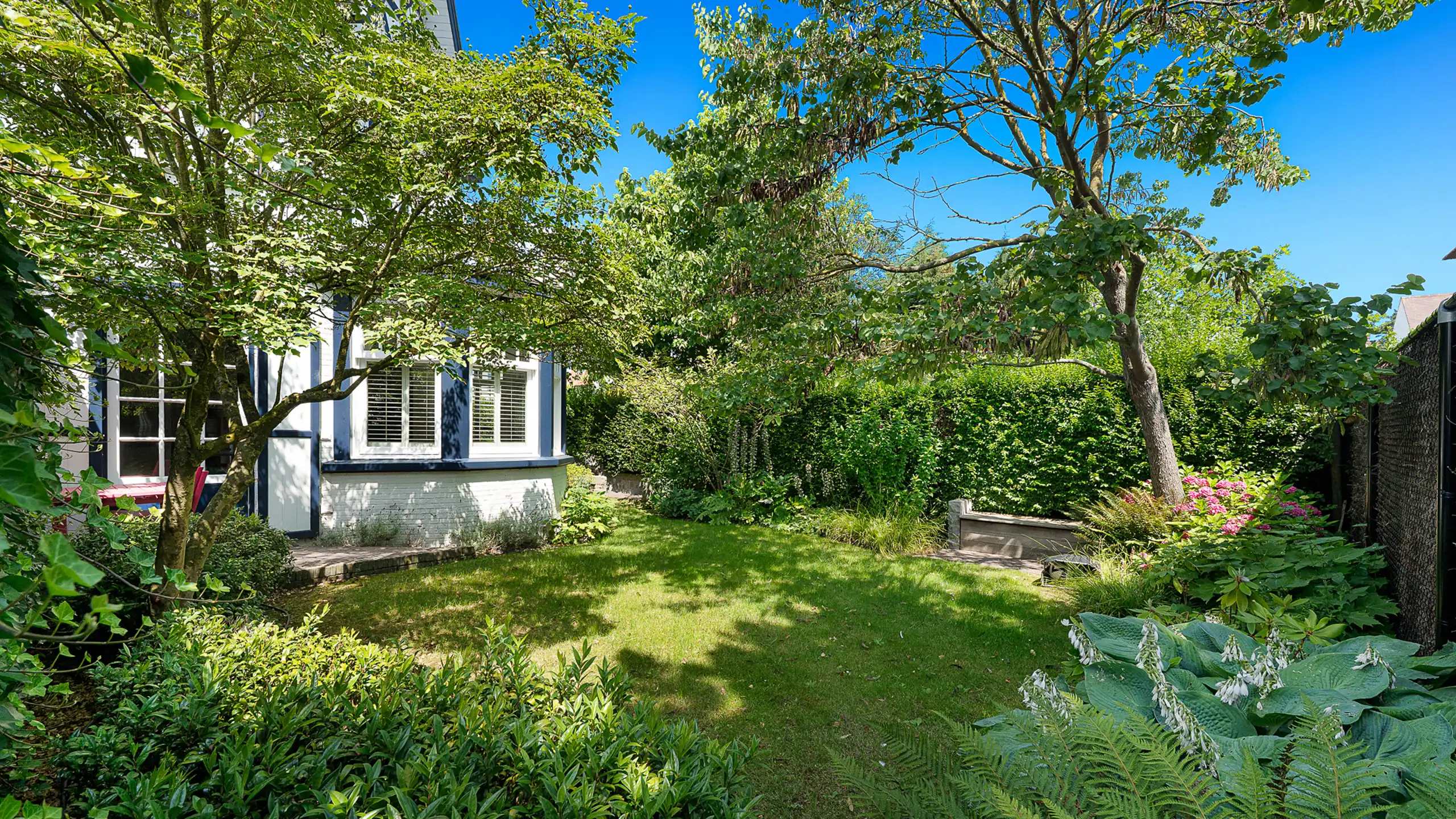 Authentieke Zoute-koppelvilla op een absolute toplocatie foto 4