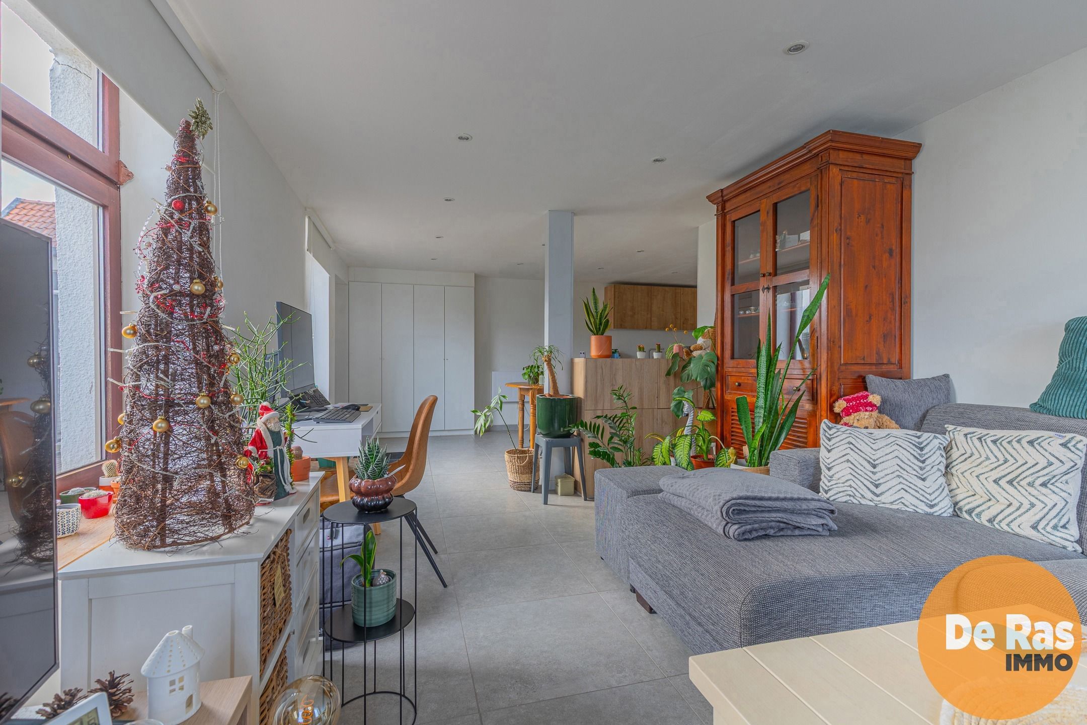 OORDEGEM - Instapklare woning met 2 kamers op leuke locatie foto 6