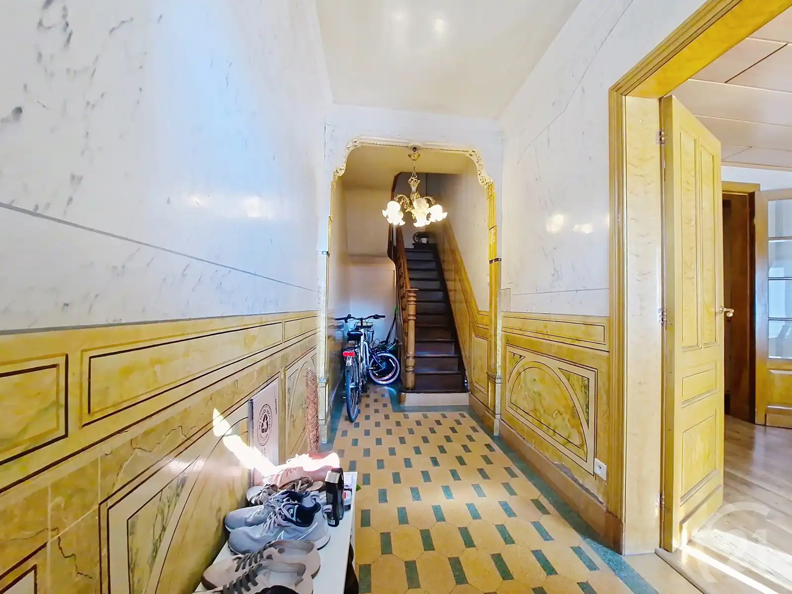 Huis te koop in Beerzel! foto 2