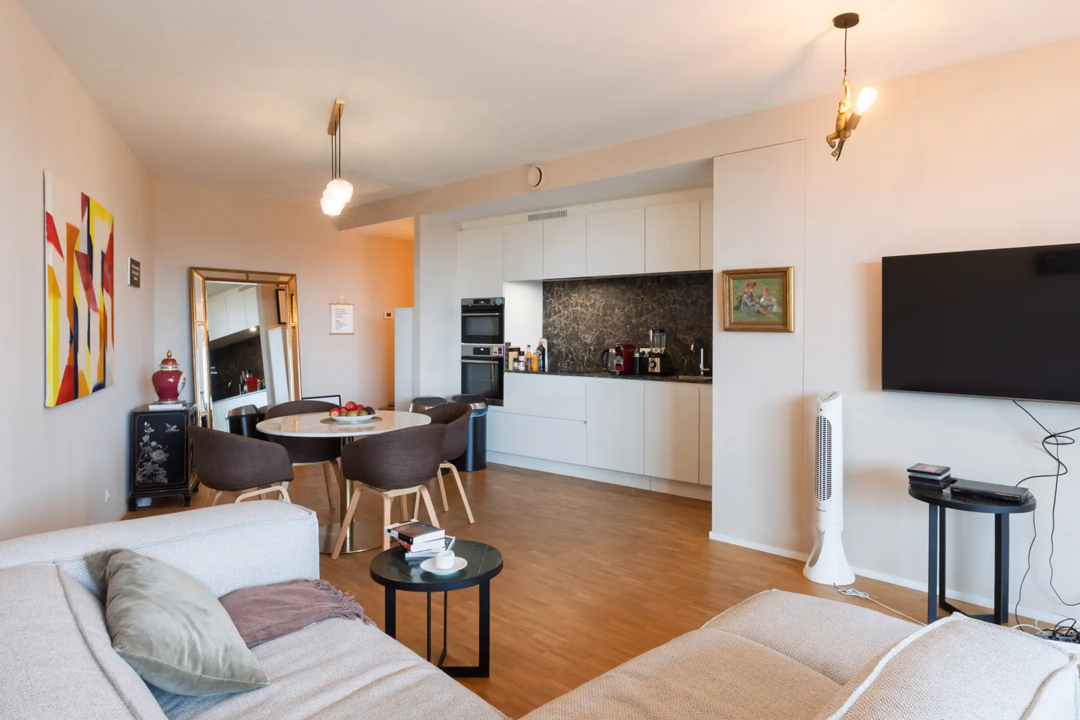 ANTWERPEN NIEUW-ZUID - Twee-slaapkamerappartement met terras foto 3
