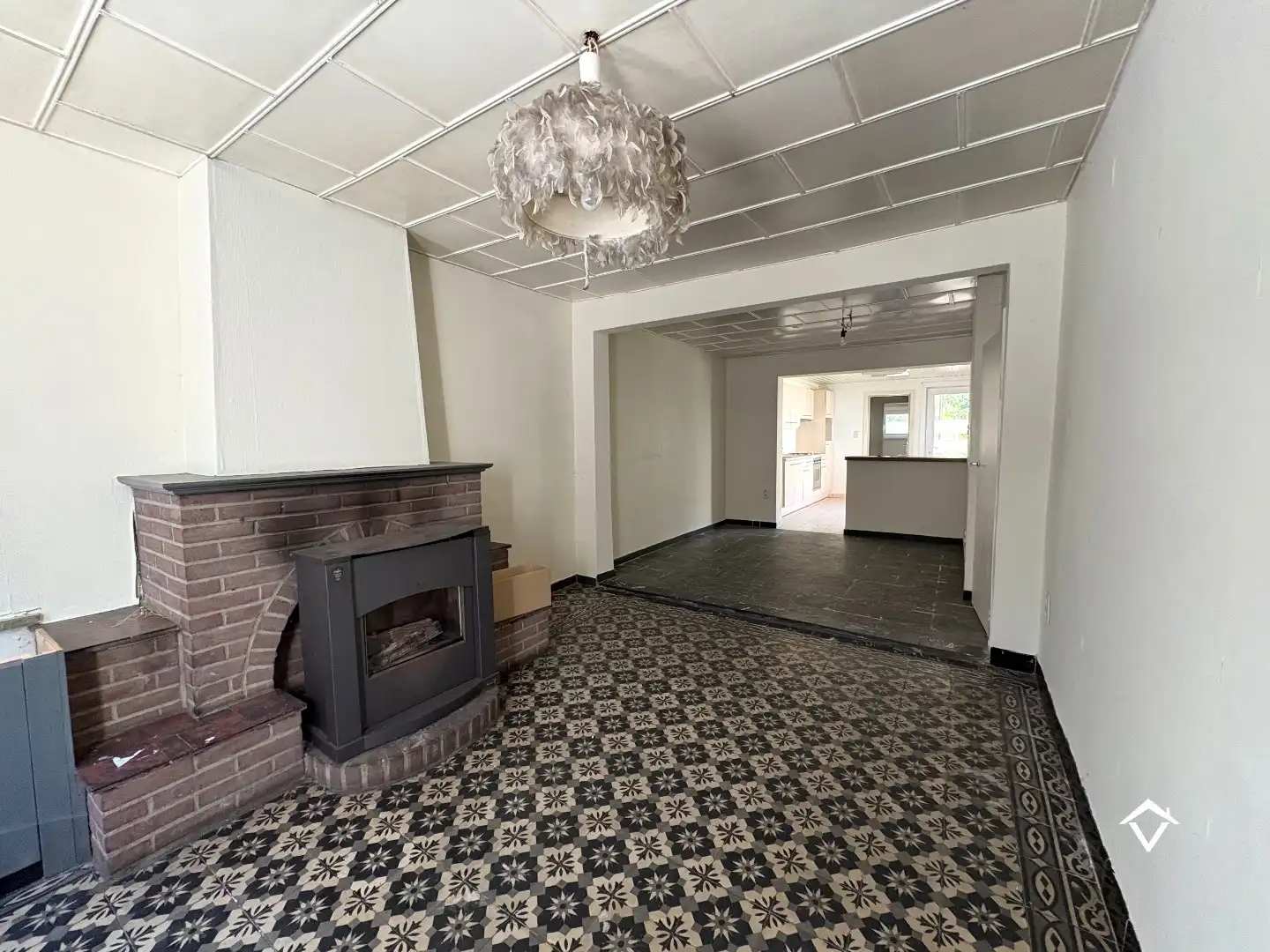 Unieke ruime eigendom op 1169 m² grond met voormalige handelsruimte in centrum Koekelare foto 12