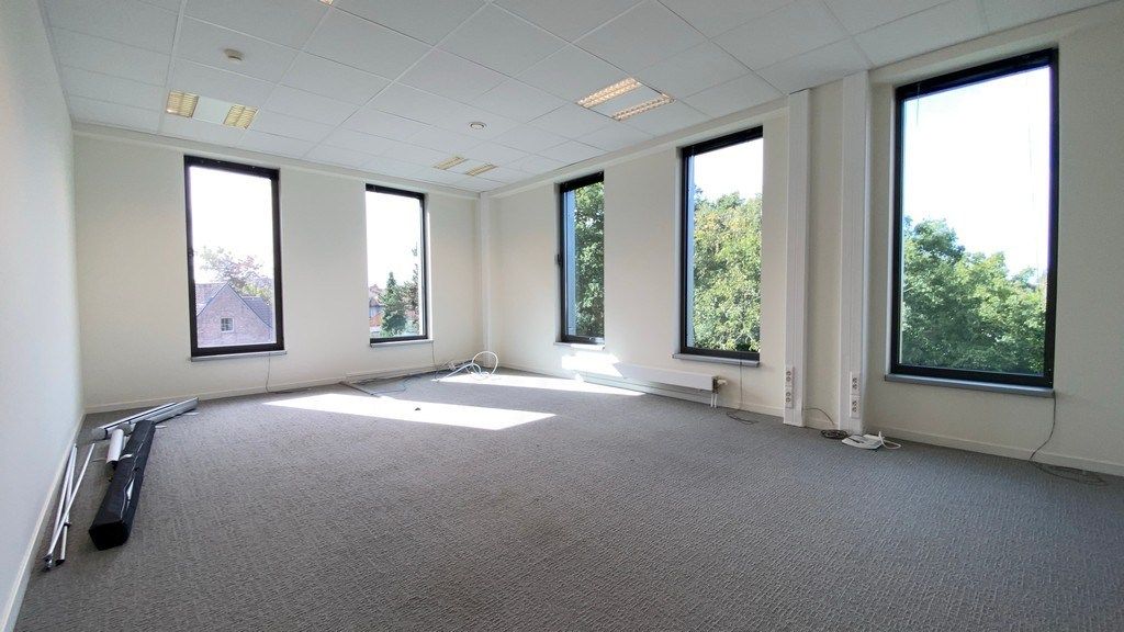 Instapklare kantoorruimte te huur vlakbij afrit E17 in Zele foto 9