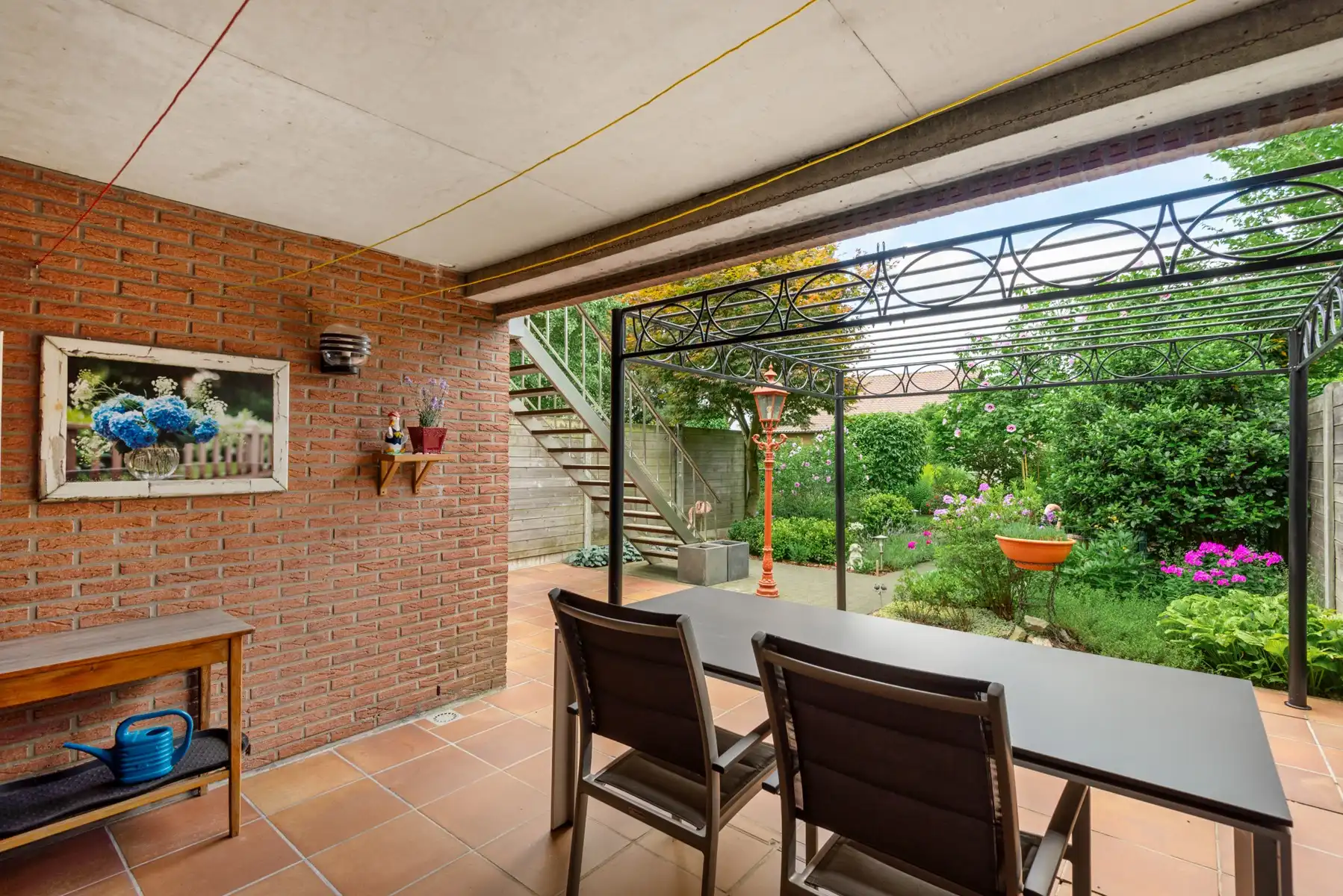 Ruime woning op toplocatie foto 5
