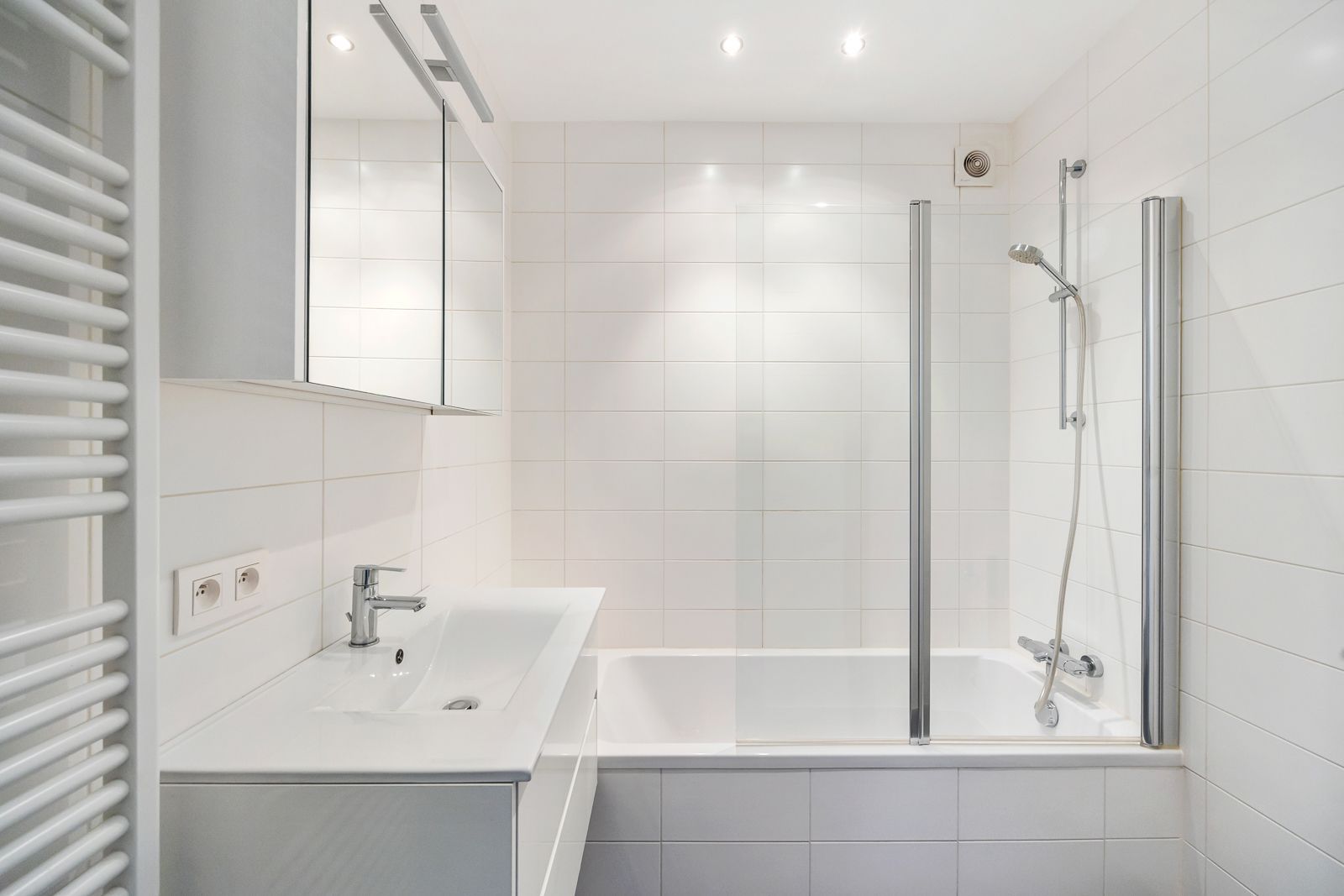 Topgelegen éénslaapkamerappartement met twee terrassen in centrum Kapellen ! foto 12