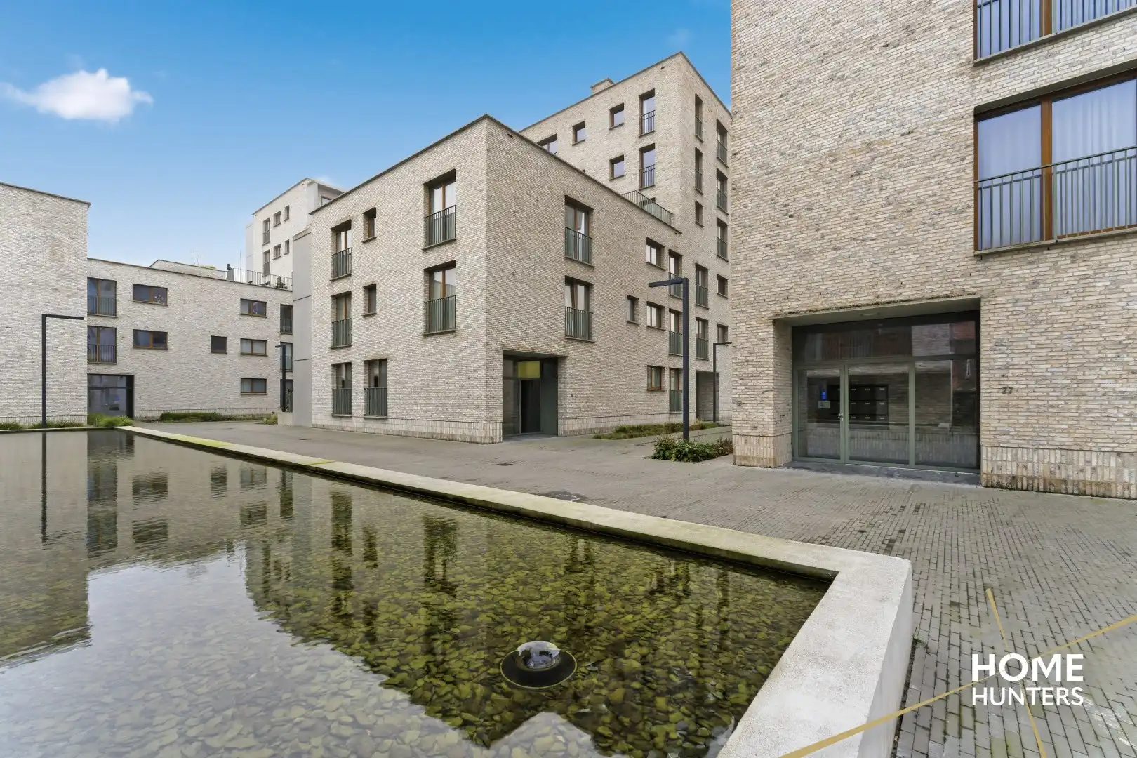 Luxe nieuwbouwappartement met ruim terras van maar liefst 36 m² foto 24