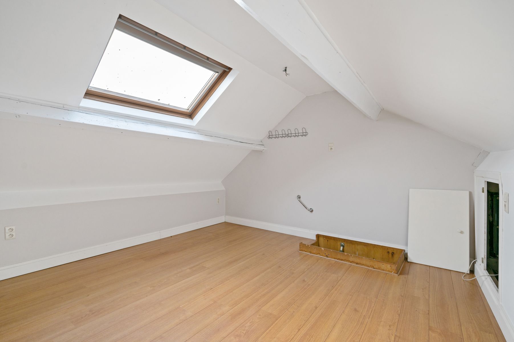 Instapklare eengezinswoning met 2 à 3 slaapkamers en tuin. foto 16