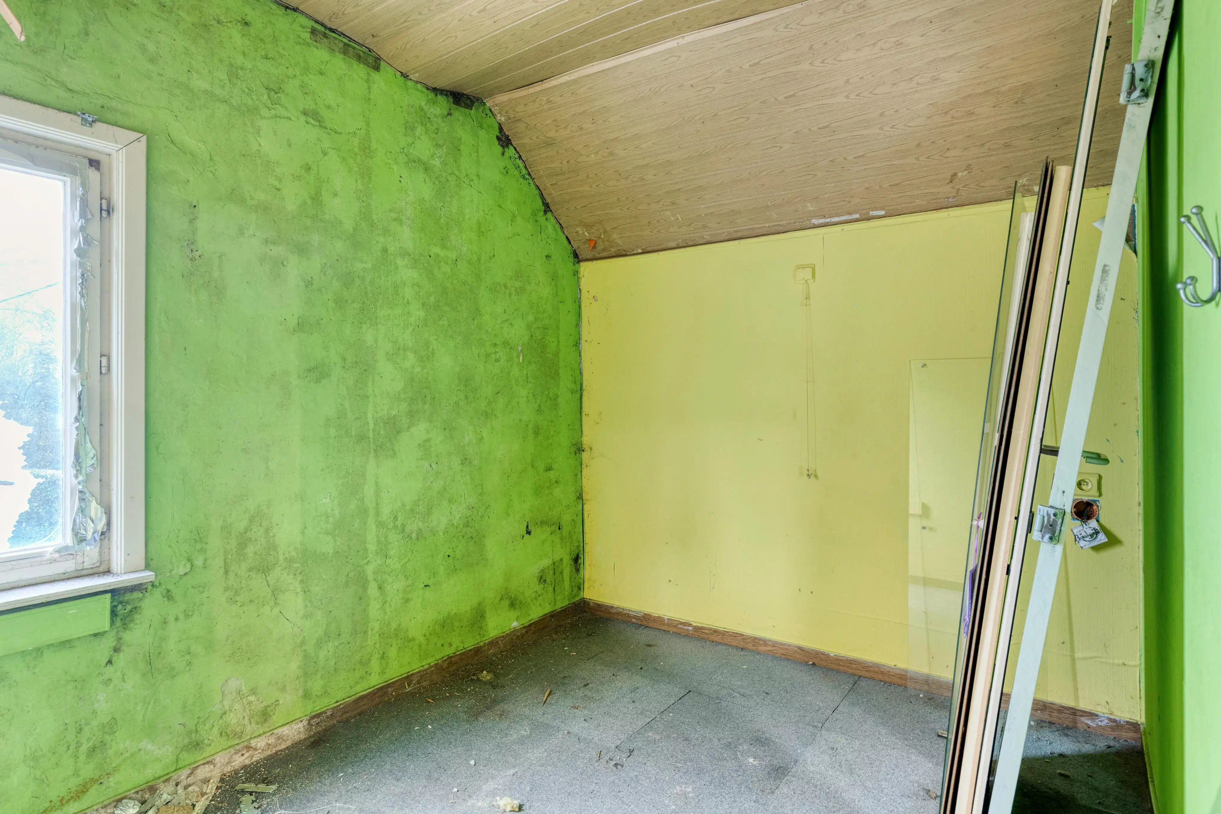 Te renoveren huis met 4 slaapkamers in Geel  foto 9