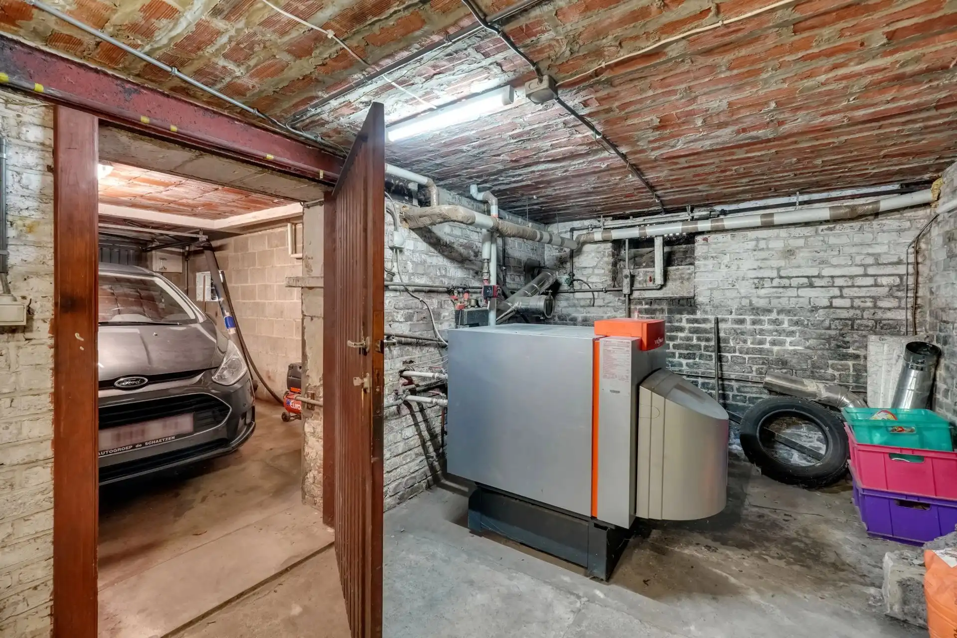 Huis  met 4 slaapkamers en dubbele garage foto 20