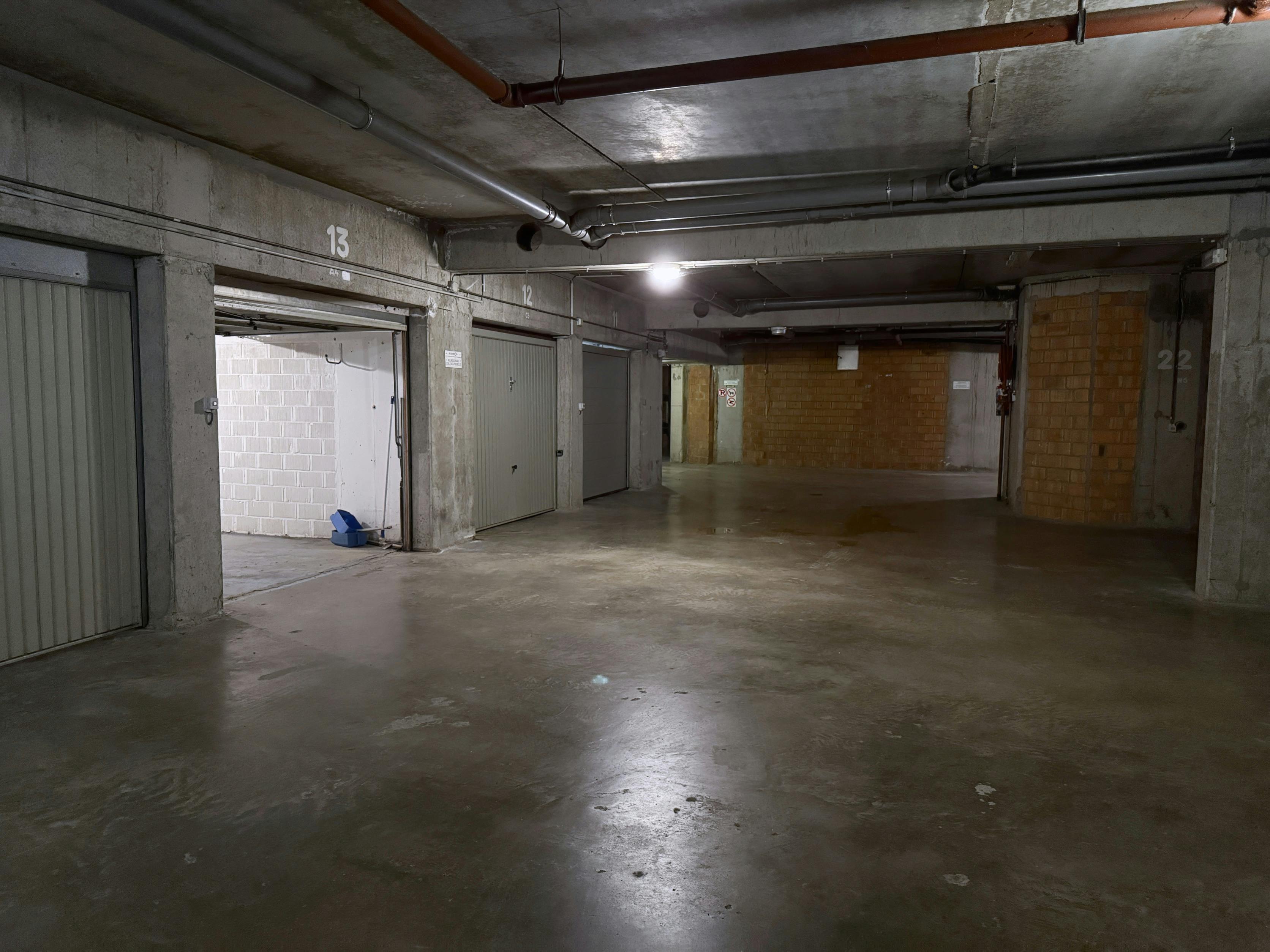 Garagebox (17m²) te koop in de Witte Berg in De Panne. foto 5