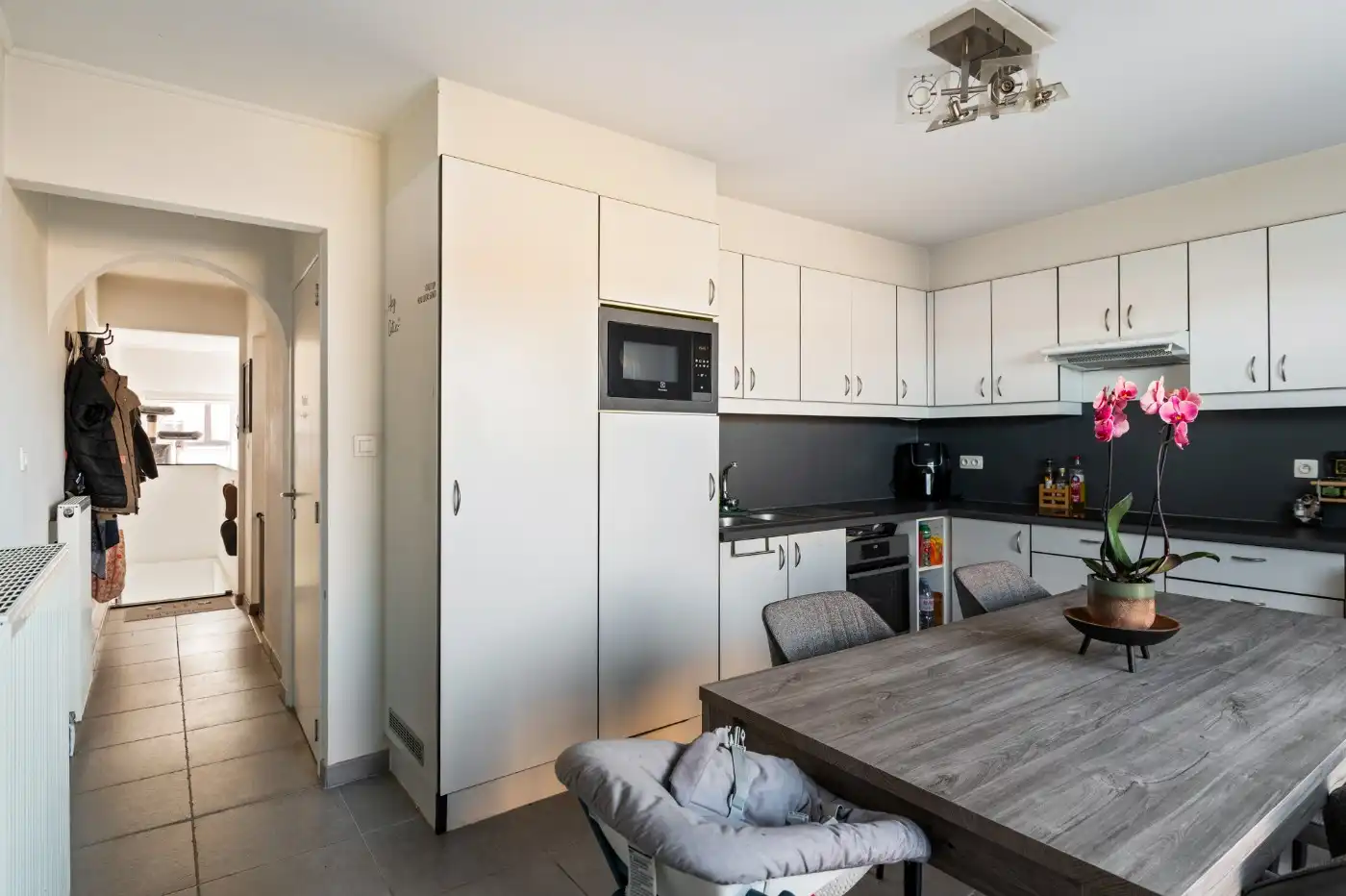 Instapklaar duplex-app. met 2 slpk. en groot dakterras foto 6