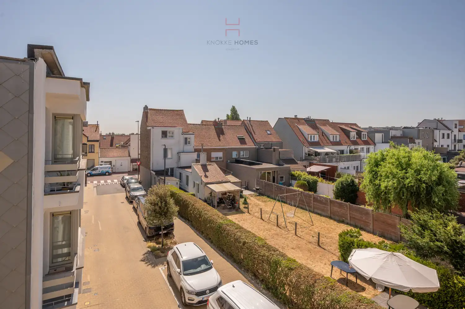 Prachtig gerenoveerd appartement vlak bij het Astridplein in Duinbergen foto 3