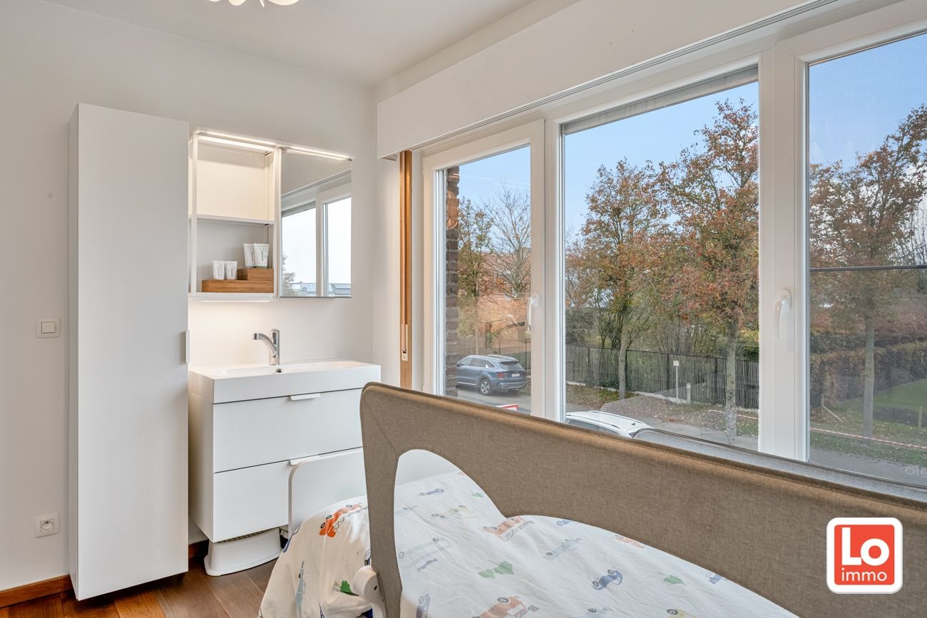 Instapklare gesloten bebouwing met garage op een rustige en goede locatie in wijk ‘Lobos’ nabij het centrum van Lochristi! foto 13