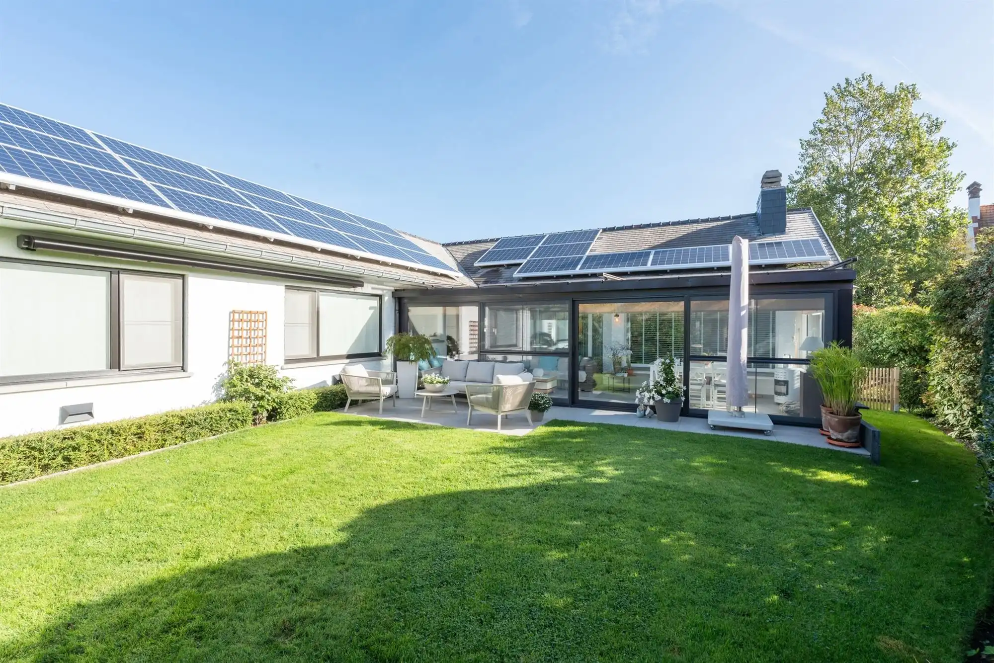Prachtige bungalow in klassevolle wijk! foto 3