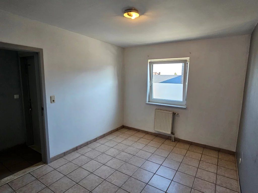Ruim apaprtement met 3 slaapkamers en groot terras. foto 8