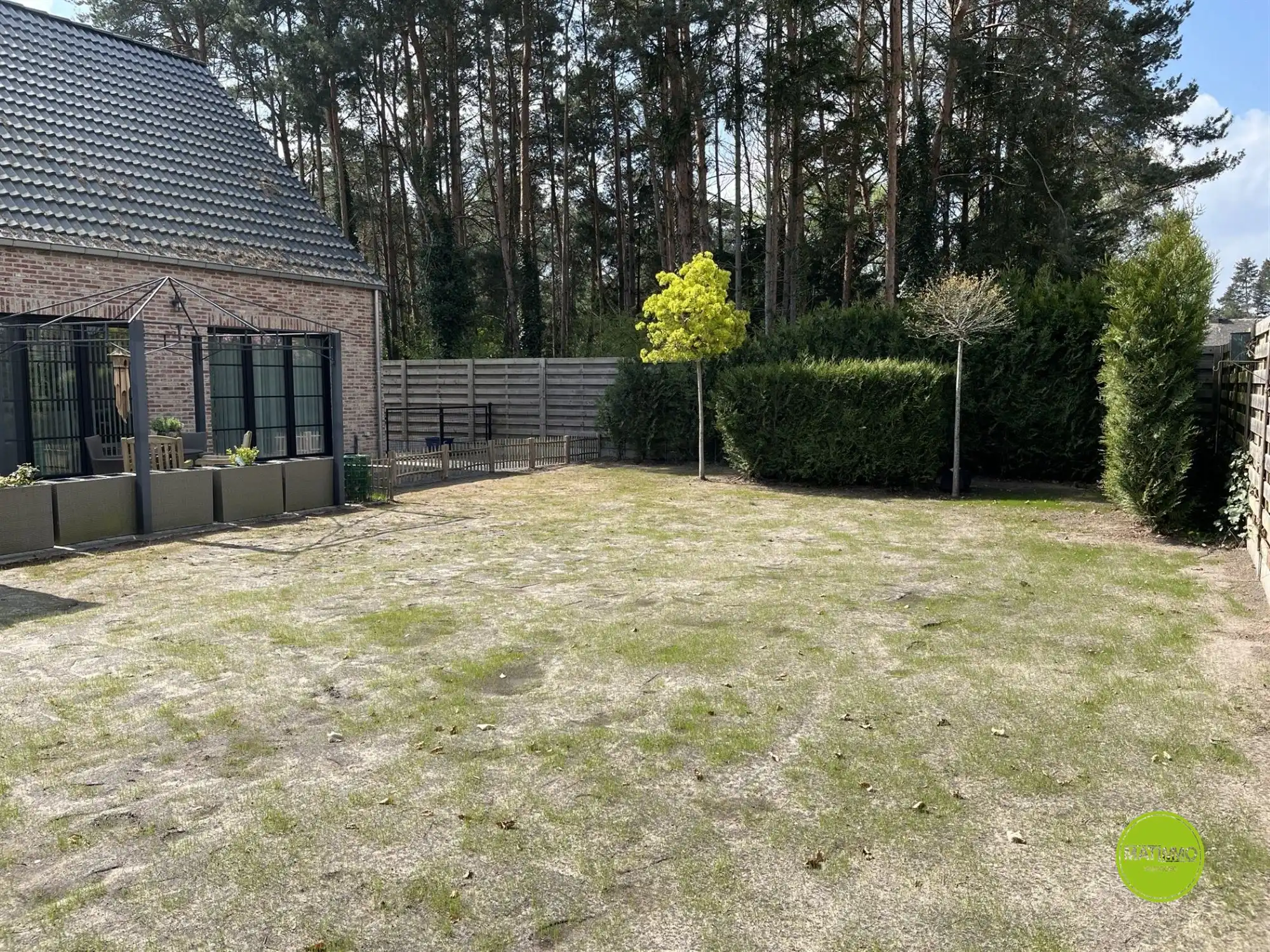 Instapklare BEN-woning in rustige, groene straat te Mol foto 21