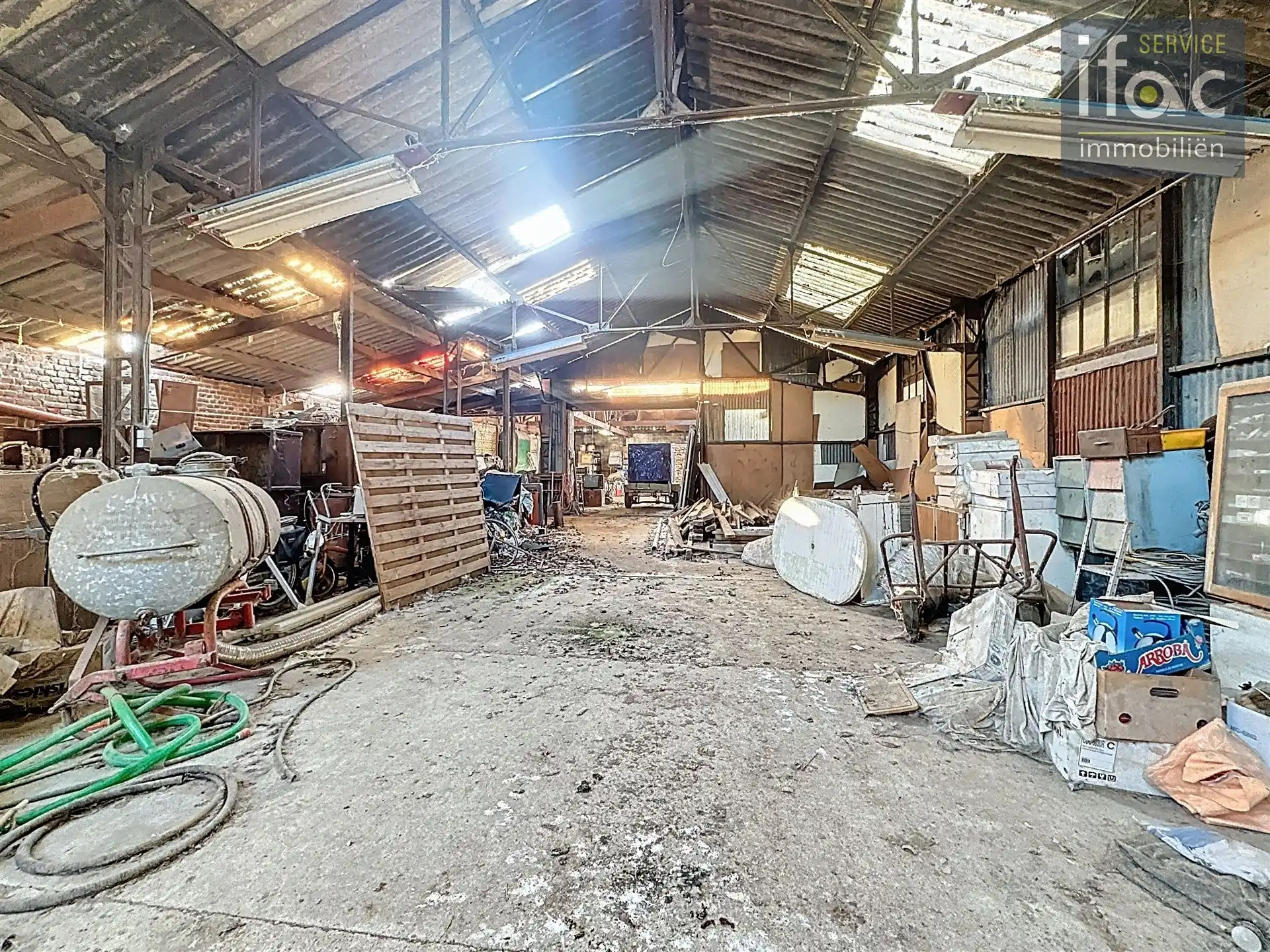 Multifunctionele loods van maar liefst +/- 600m² foto 10