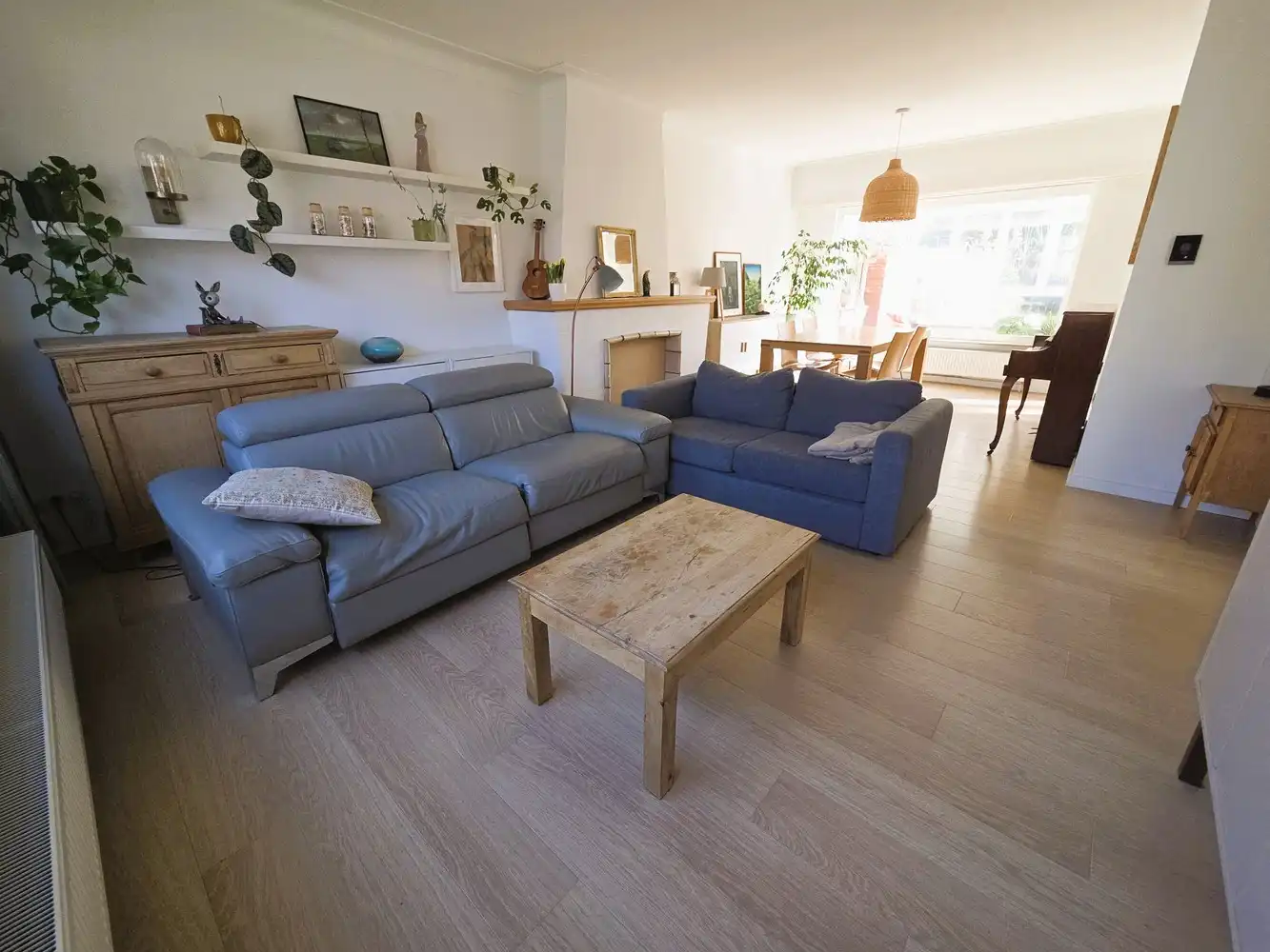 Zeer rustig gelegen woning in Mariaburg, gerenoveerd en voorzien van 3 slaapkamers en ruime garage aanbouw foto 3